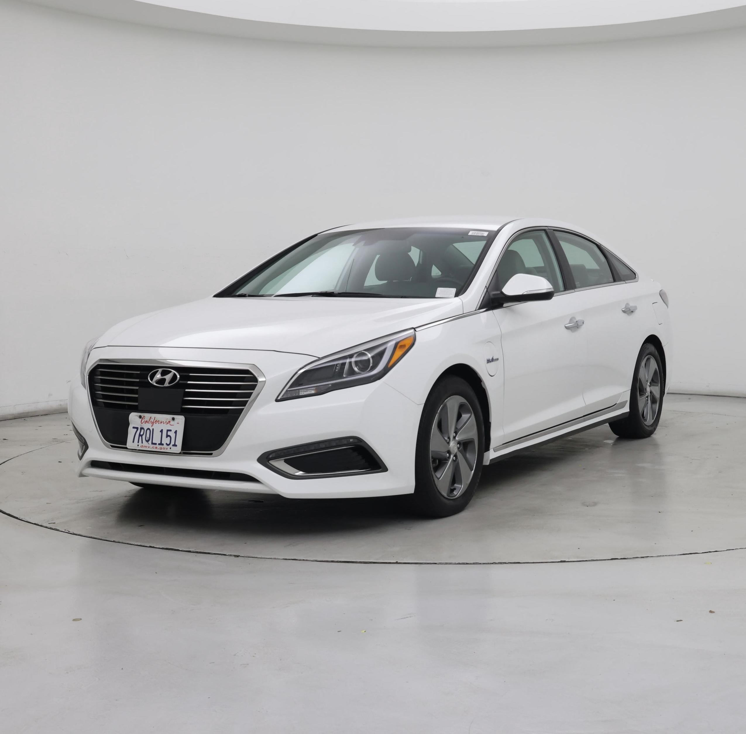Thumbnail: 2016 Hyundai Sonata - 4