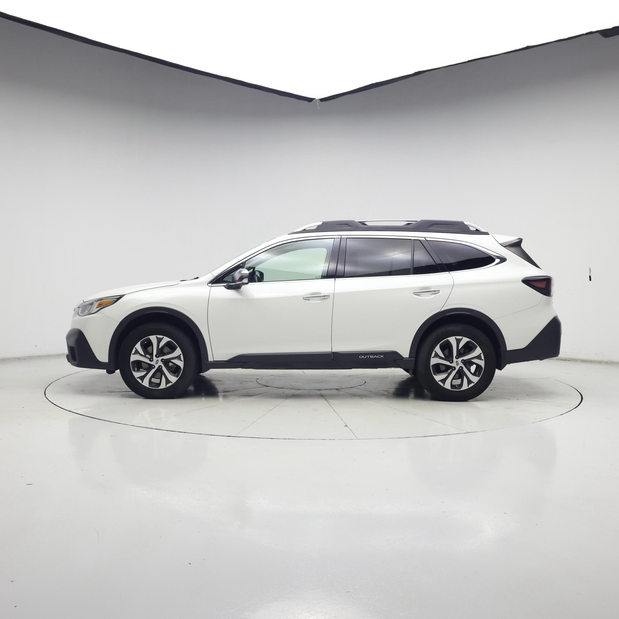 Thumbnail: 2020 Subaru Outback - 3