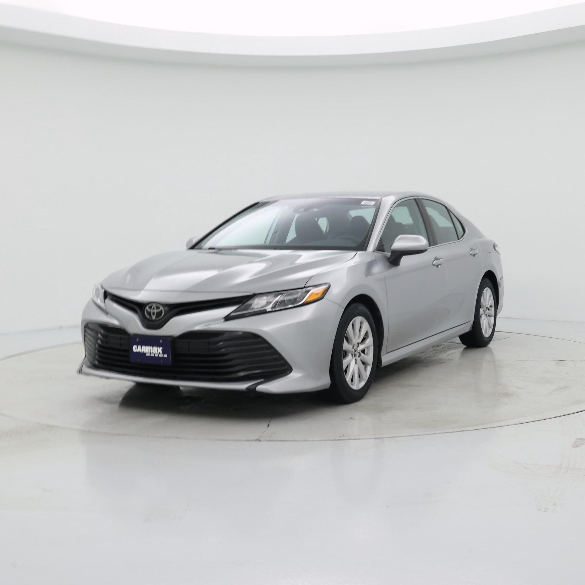 Thumbnail: 2019 Toyota Camry - 4