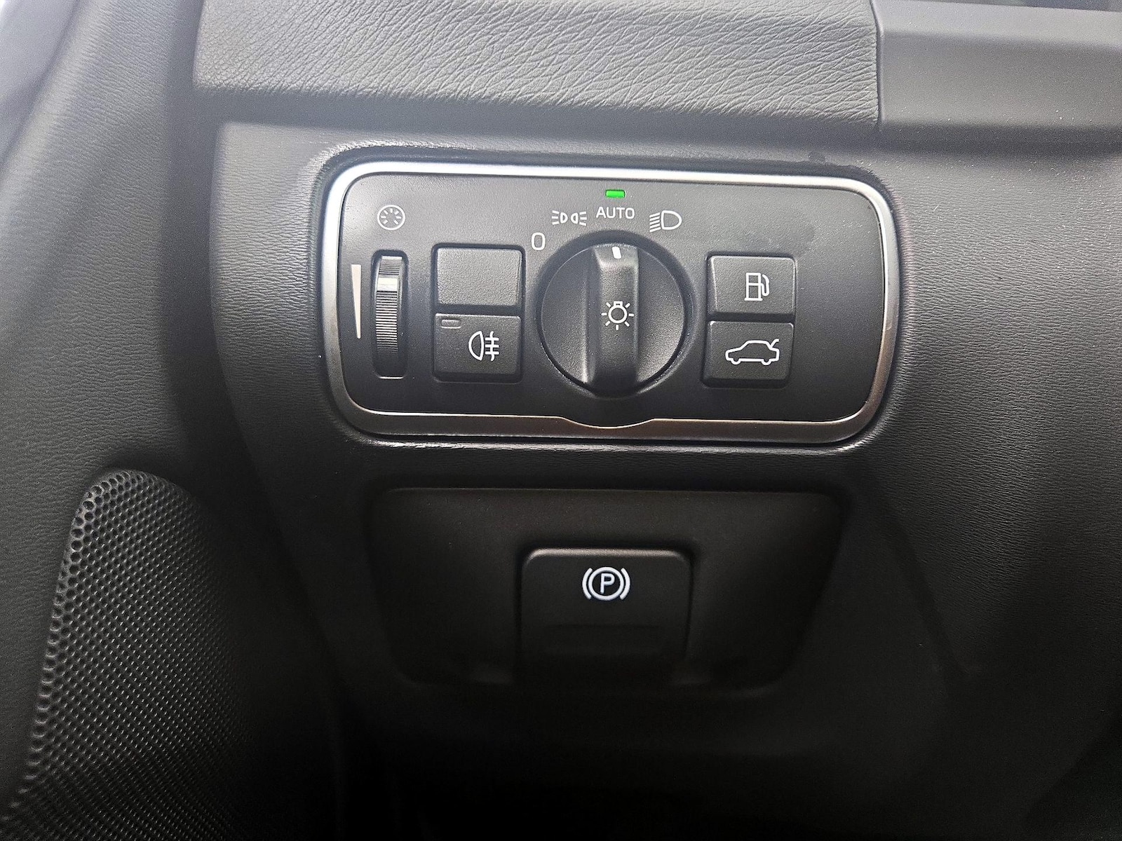 2018 Volvo S60 Dynamic - Photo 14