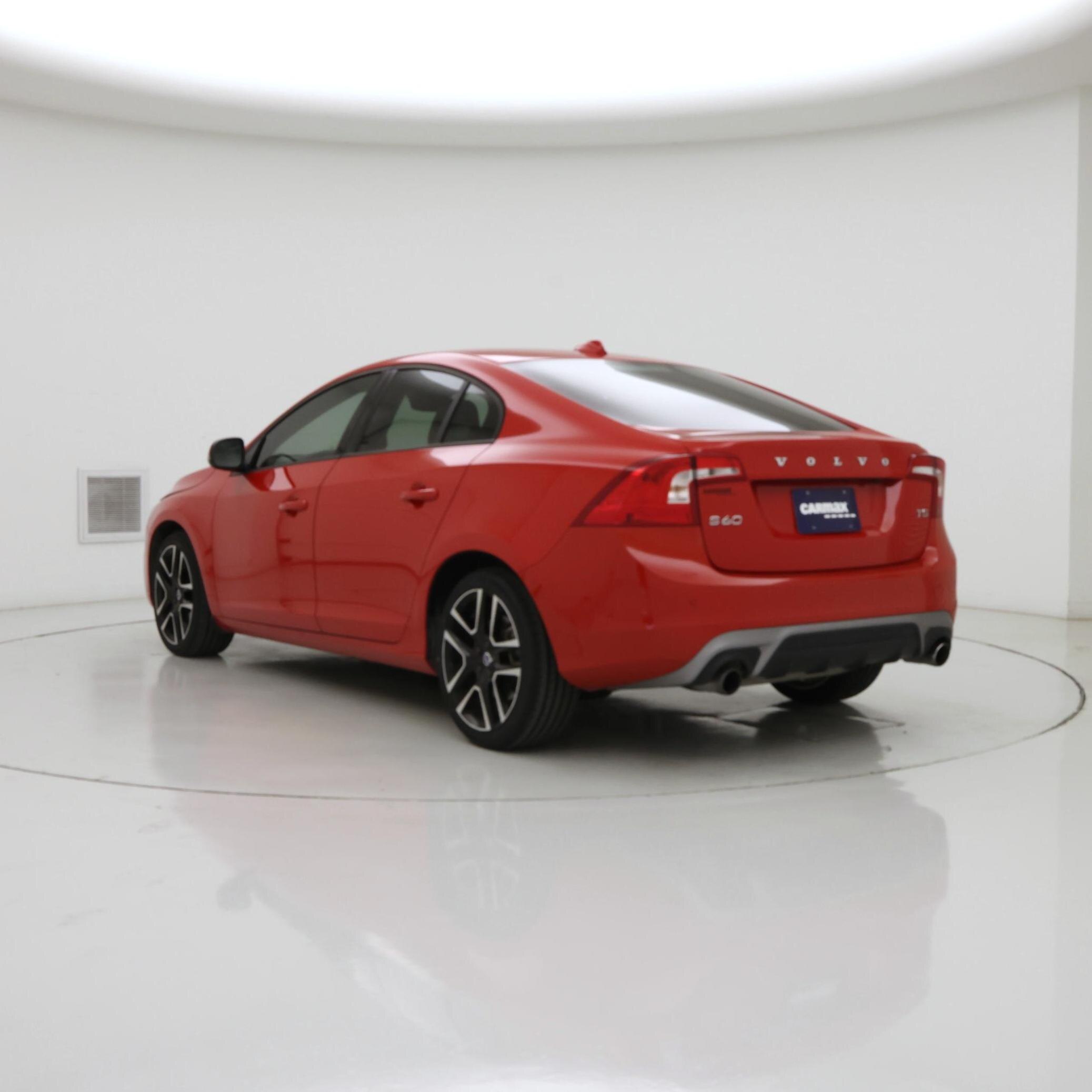 Thumbnail: 2018 Volvo S60 - 2