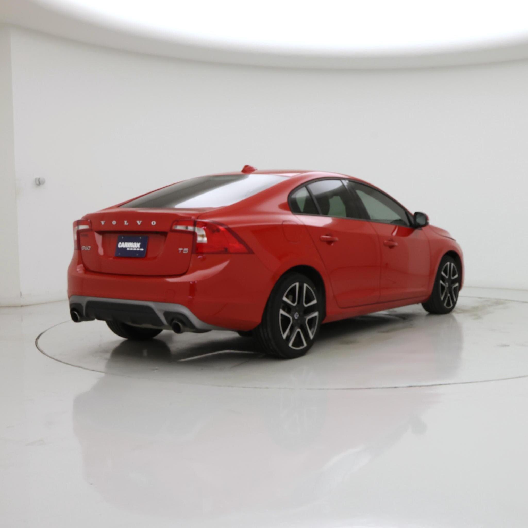 Thumbnail: 2018 Volvo S60 - 8