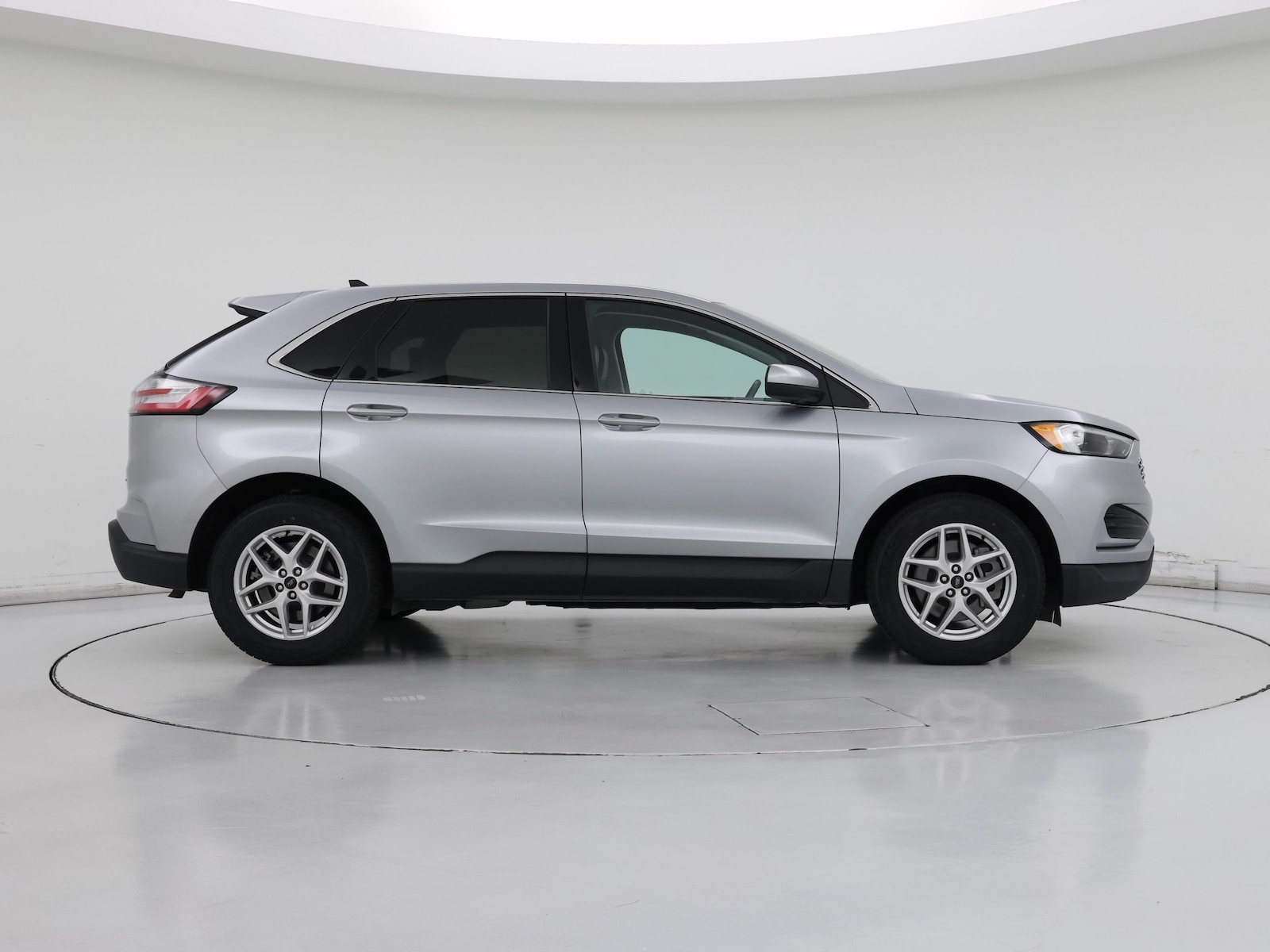 2024 Ford Edge SEL - Photo 8