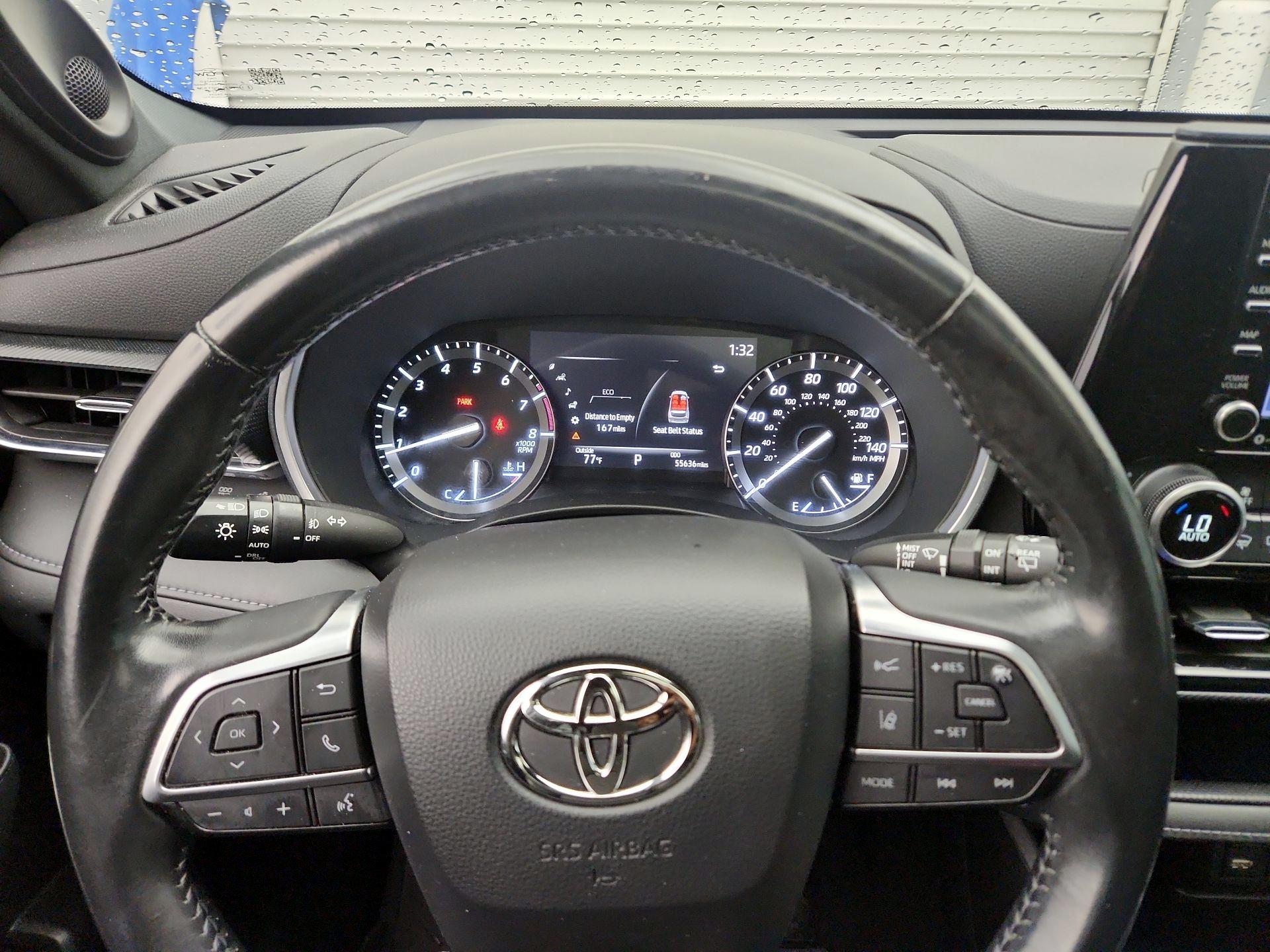 Thumbnail: 2021 Toyota Highlander - 10