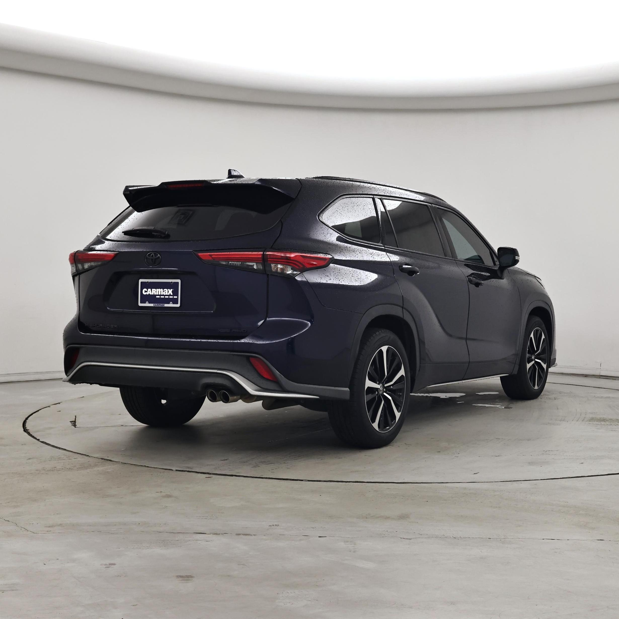 Thumbnail: 2021 Toyota Highlander - 8