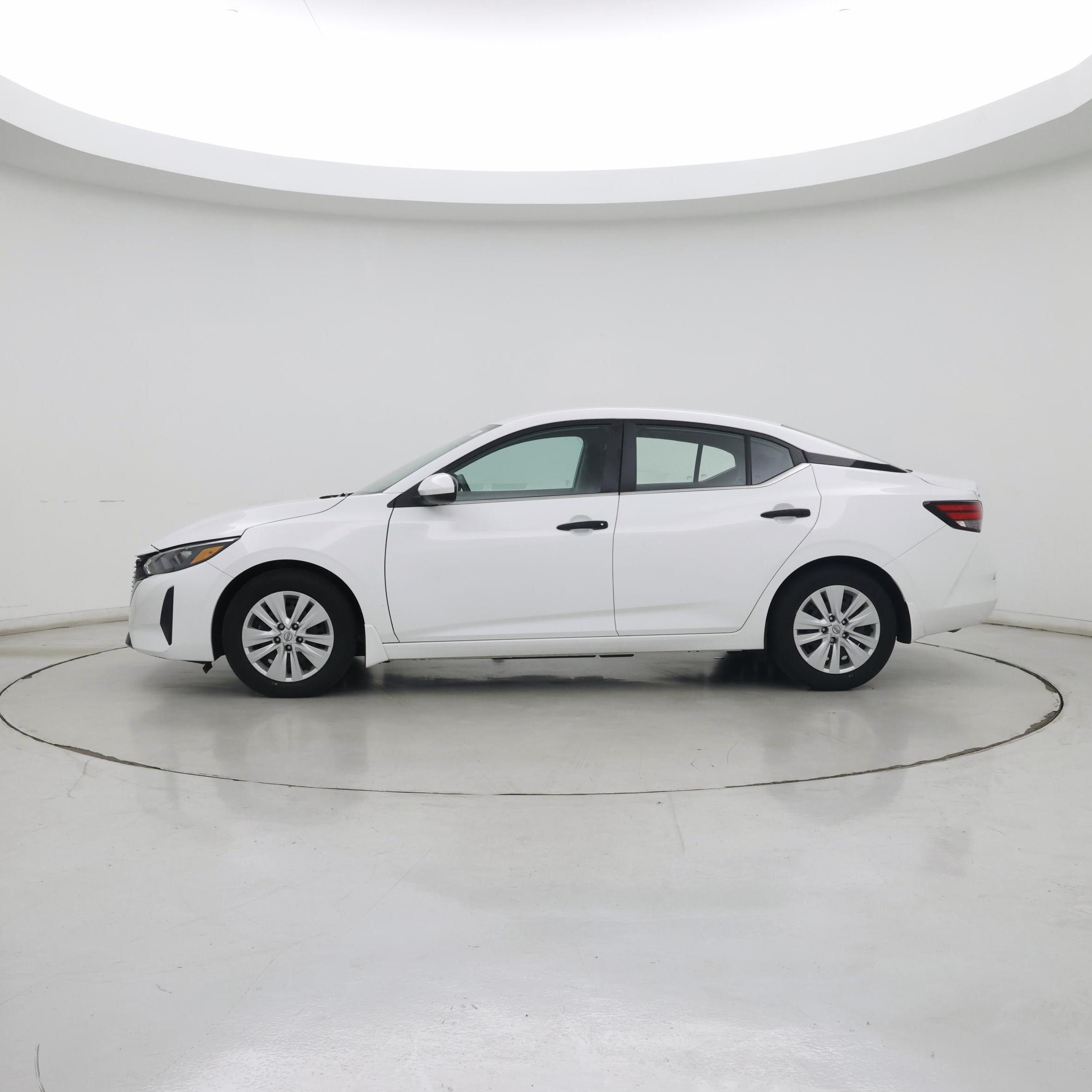 Thumbnail: 2024 Nissan Sentra - 3