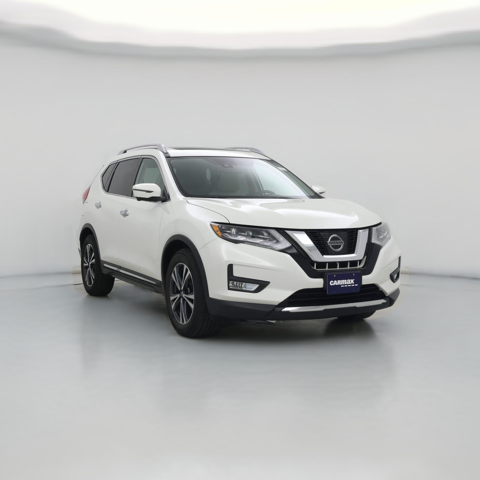 Thumbnail: 2017 Nissan Rogue - 1