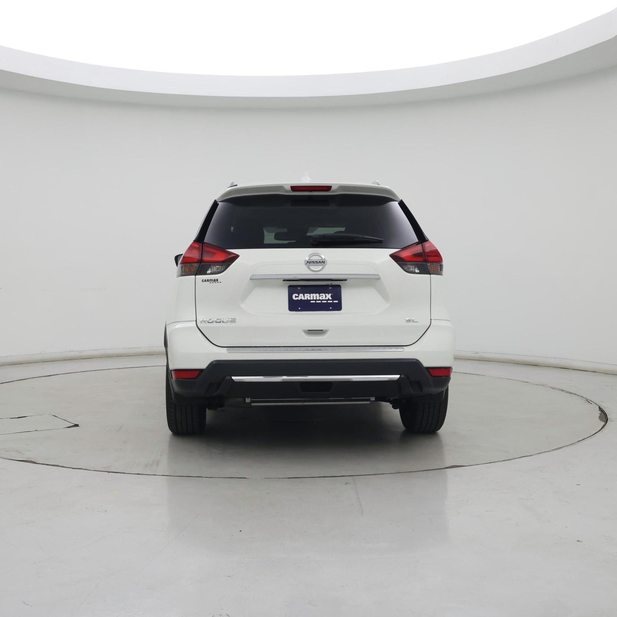 Thumbnail: 2017 Nissan Rogue - 6