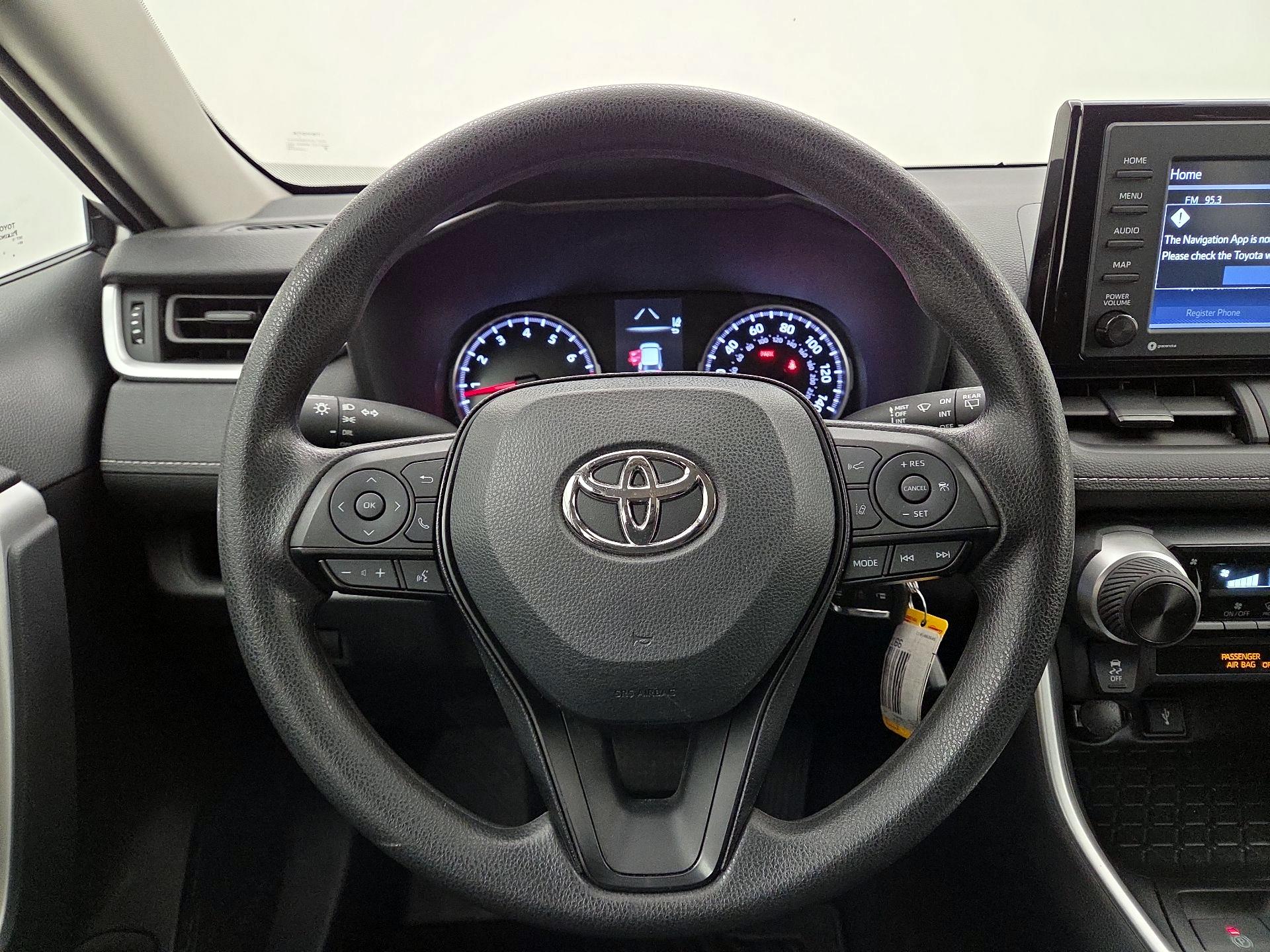 Thumbnail: 2022 Toyota RAV4 - 10