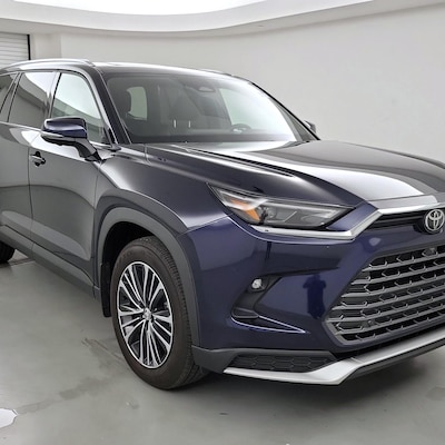 2025 Toyota Gr. Highlander Hybrid Max Platinum