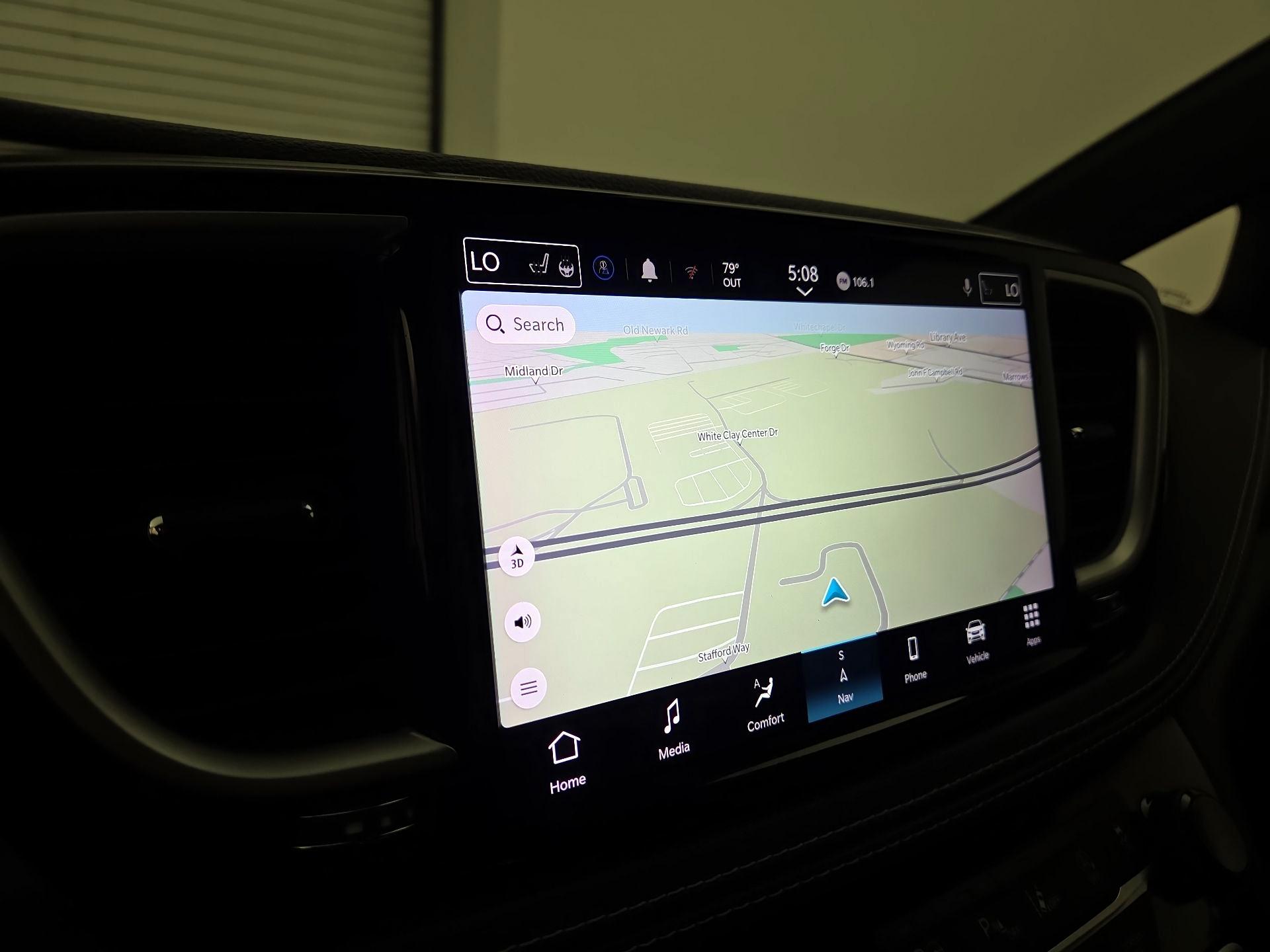 Thumbnail: 2021 Chrysler Pacifica - 14