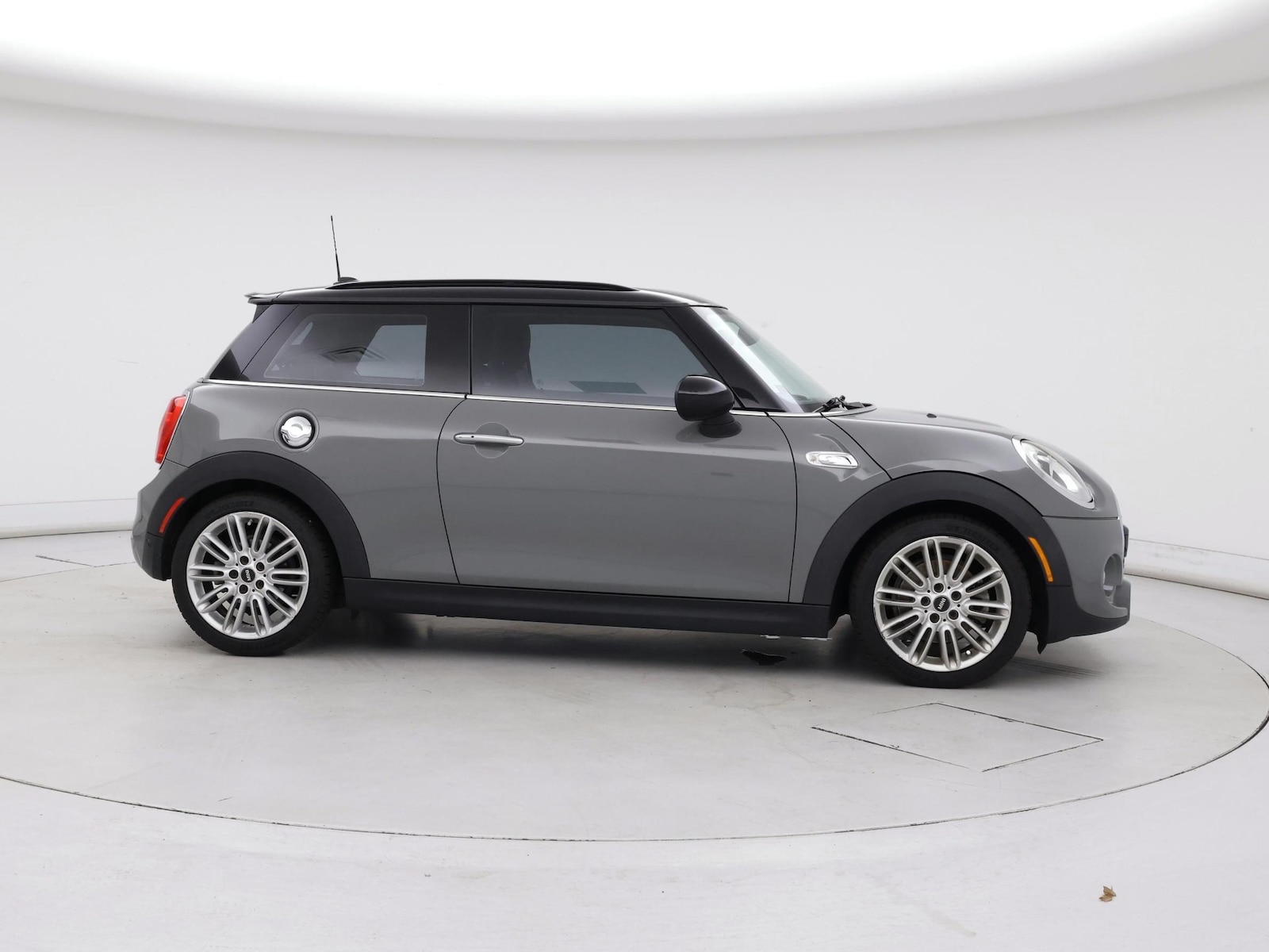 2017 MINI Cooper S - Photo 8