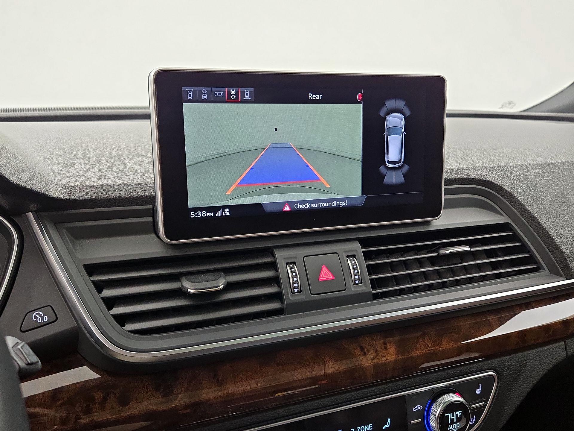 Thumbnail: 2018 Audi Q5 - 15
