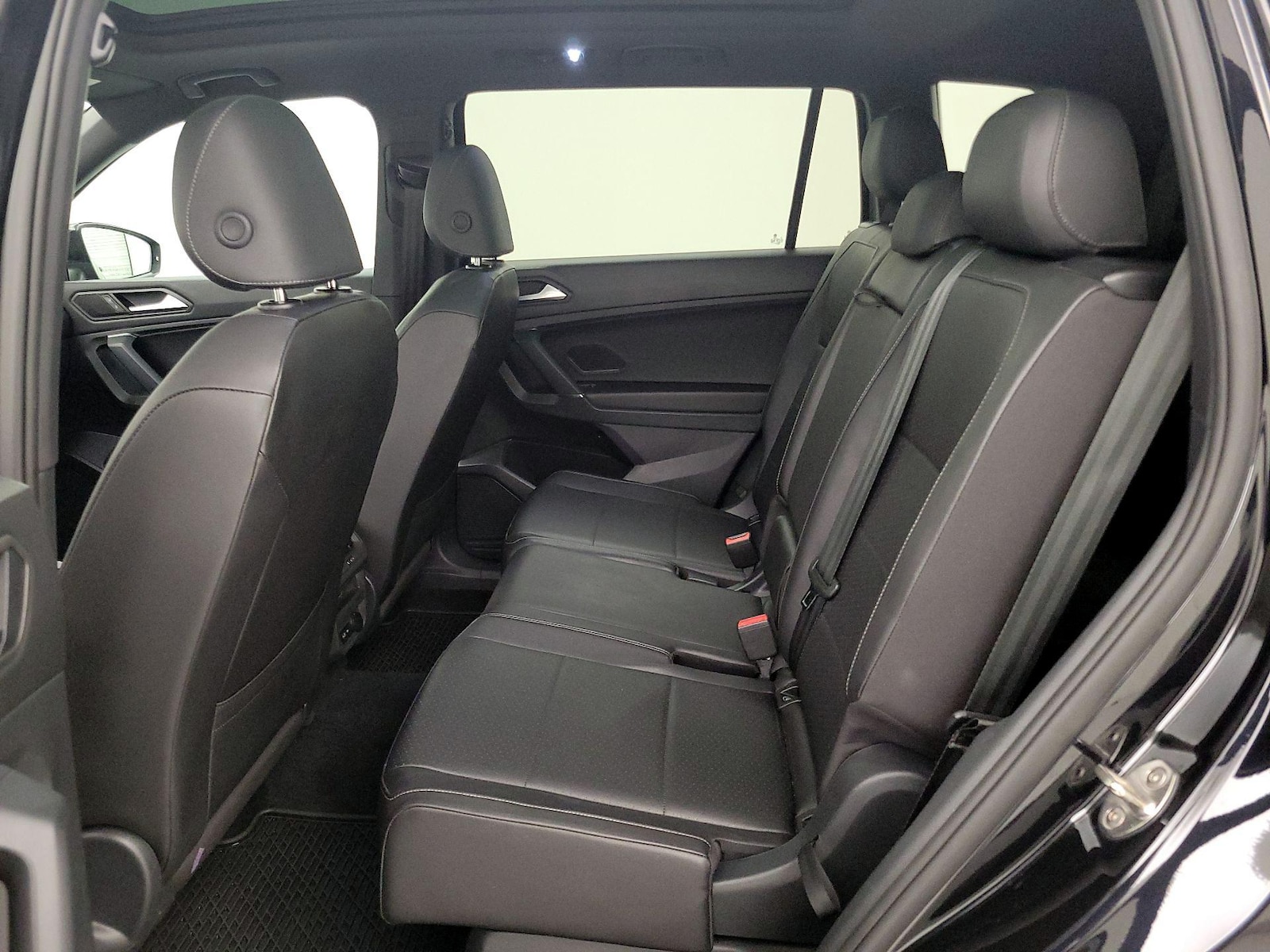 2020 Volkswagen Tiguan SE R-LINE BLACK - Photo 21