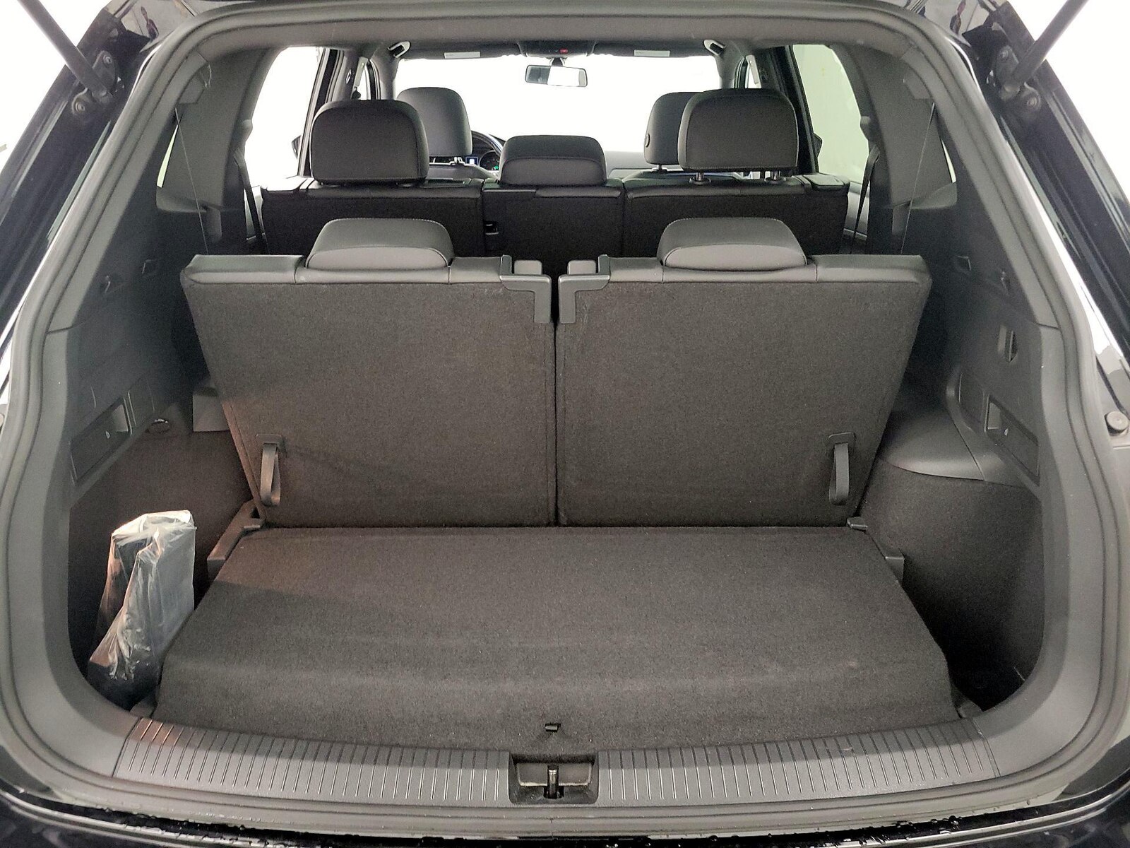2020 Volkswagen Tiguan SE R-LINE BLACK - Photo 23