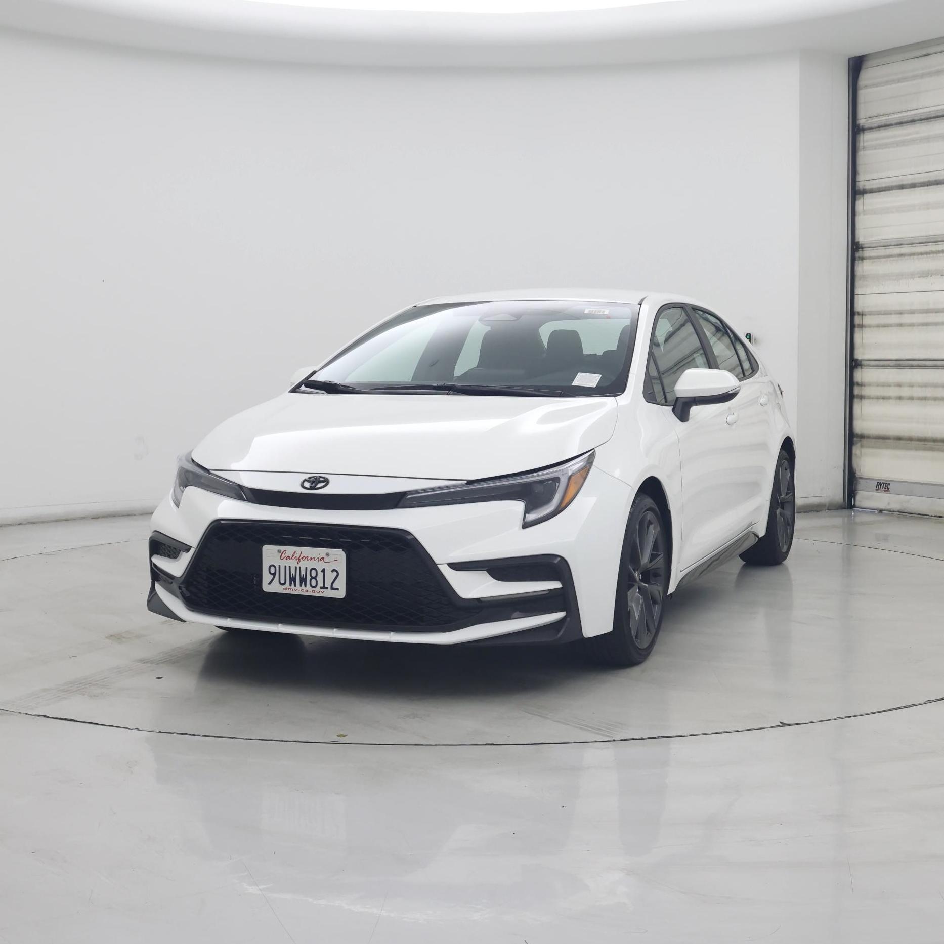 Thumbnail: 2025 Toyota Corolla - 4