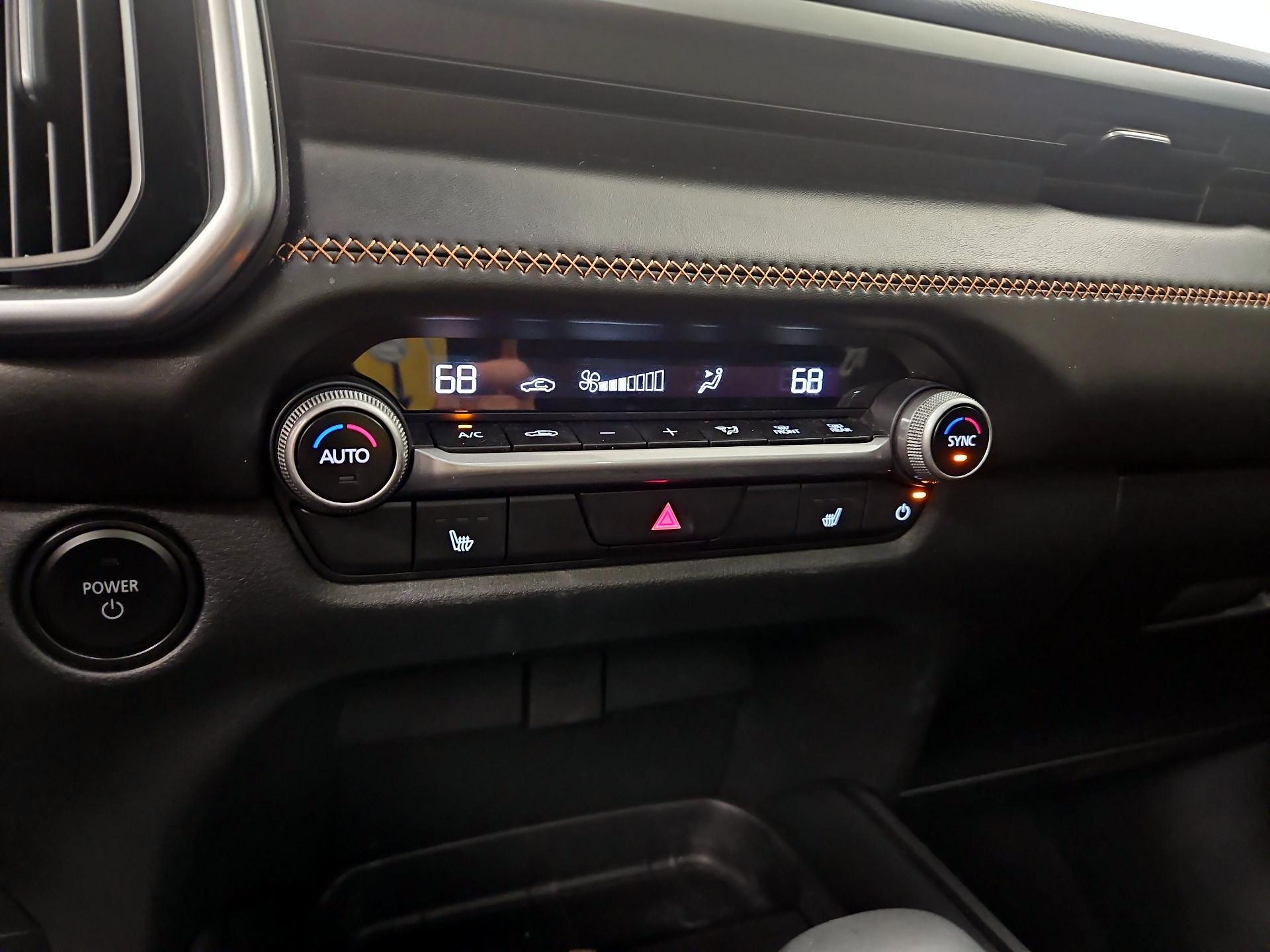 Thumbnail: 2025 Mazda CX-50 - 17