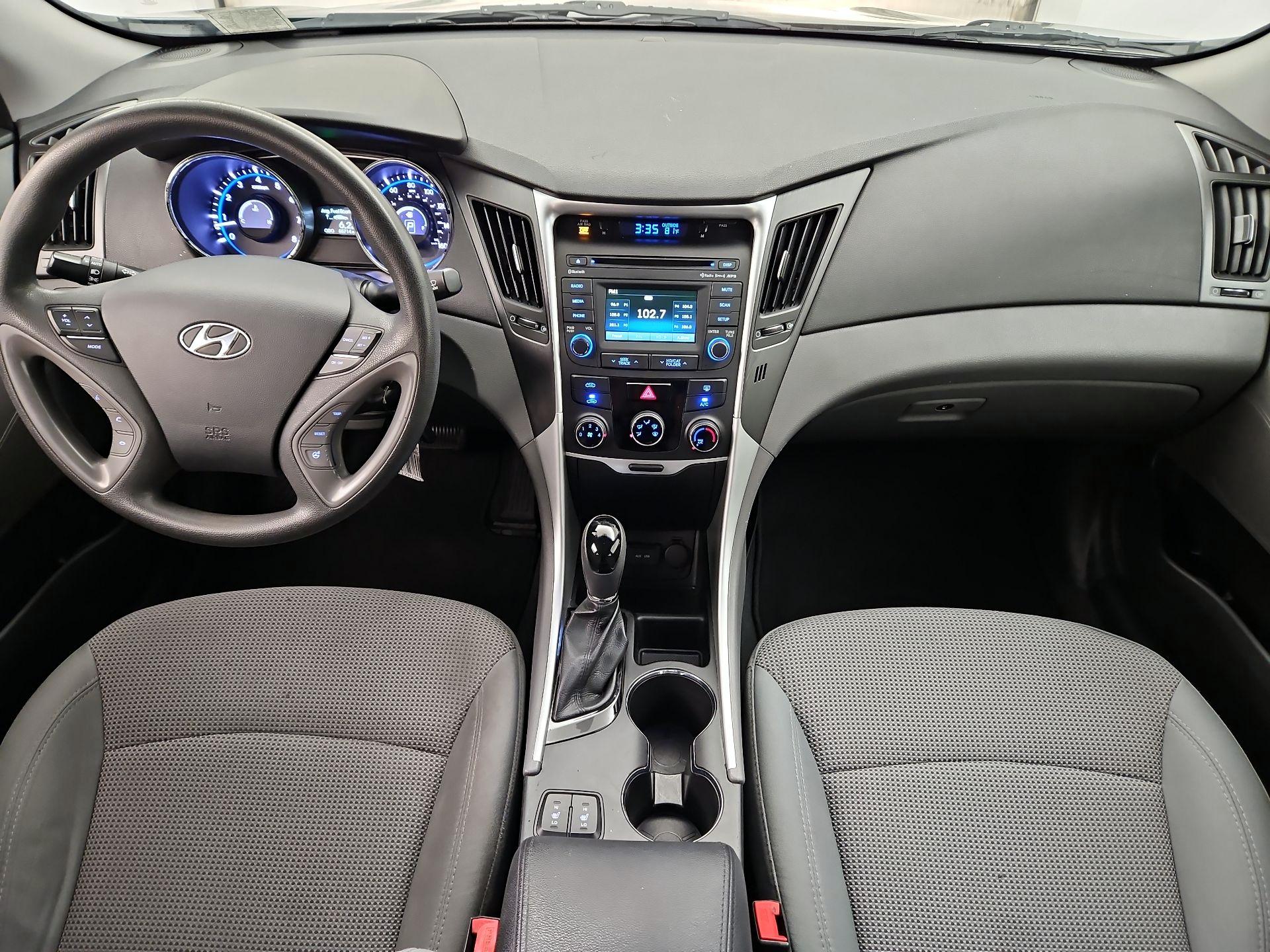 Thumbnail: 2014 Hyundai Sonata - 9