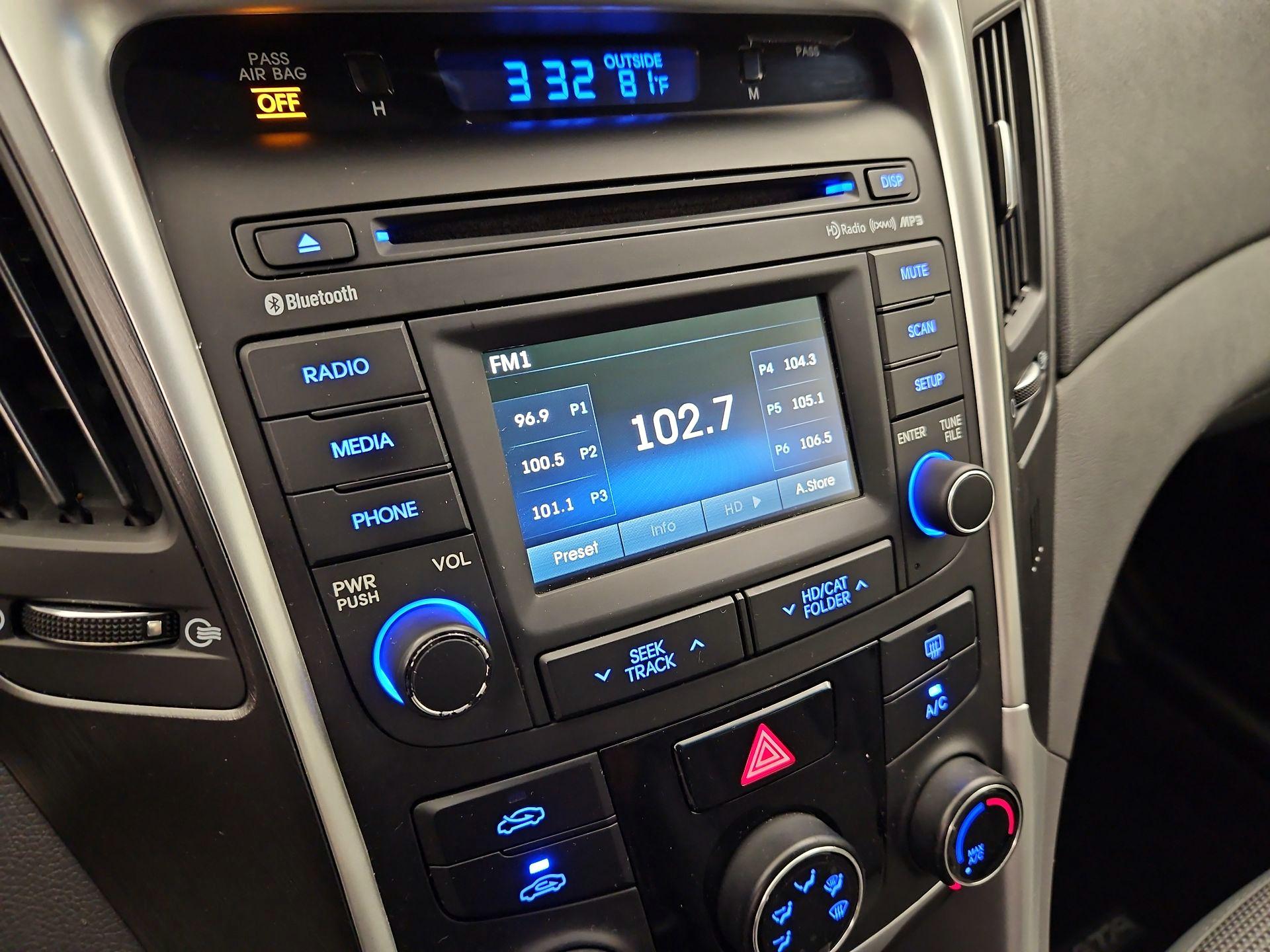 Thumbnail: 2014 Hyundai Sonata - 15