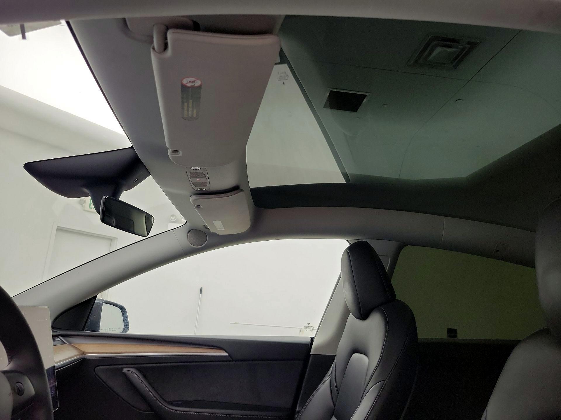 Thumbnail: 2023 Tesla Model Y - 19