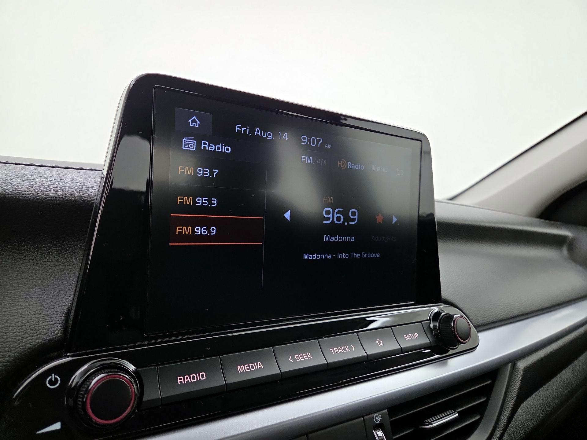 Thumbnail: 2022 Kia Forte - 15