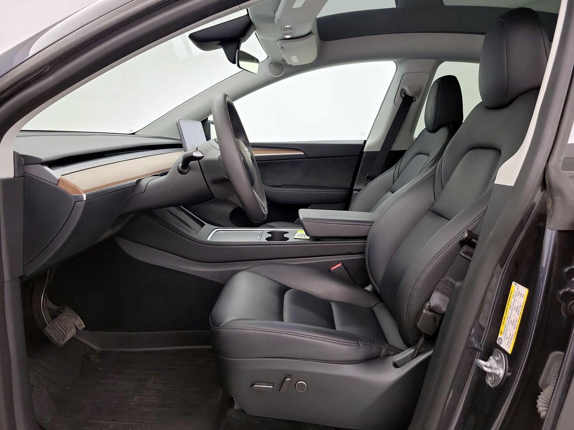 Thumbnail: 2024 Tesla Model Y - 11