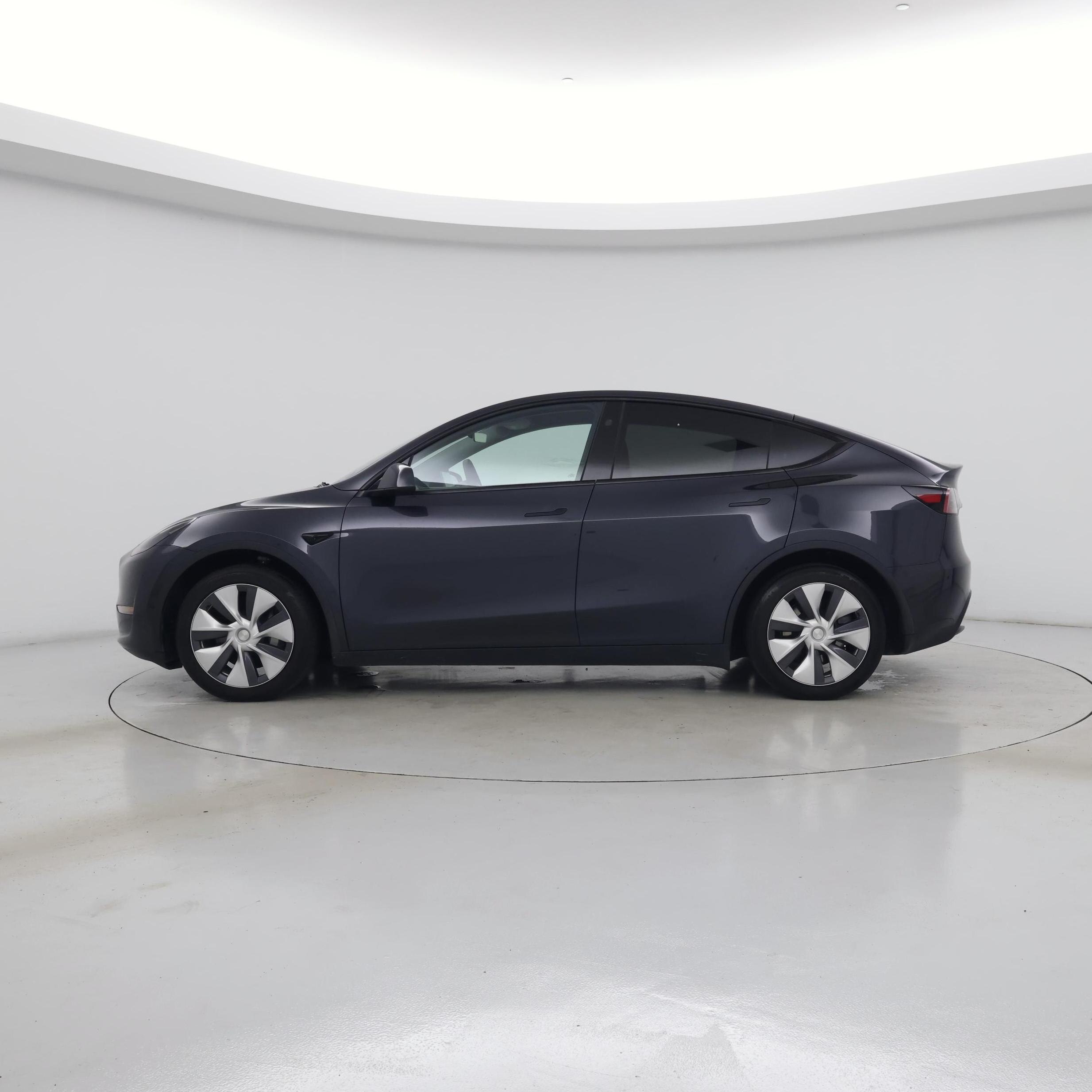 Thumbnail: 2024 Tesla Model Y - 3