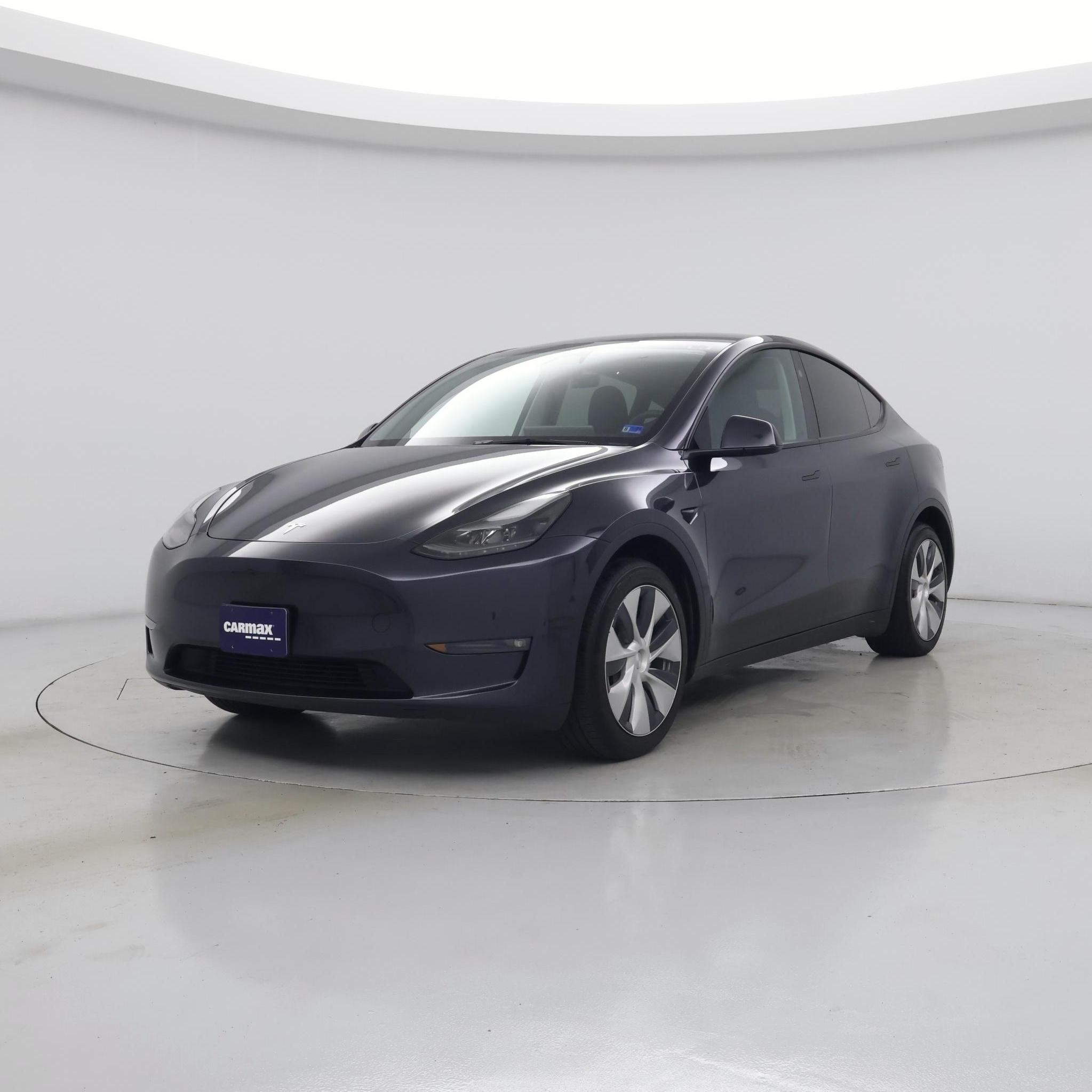 Thumbnail: 2024 Tesla Model Y - 4