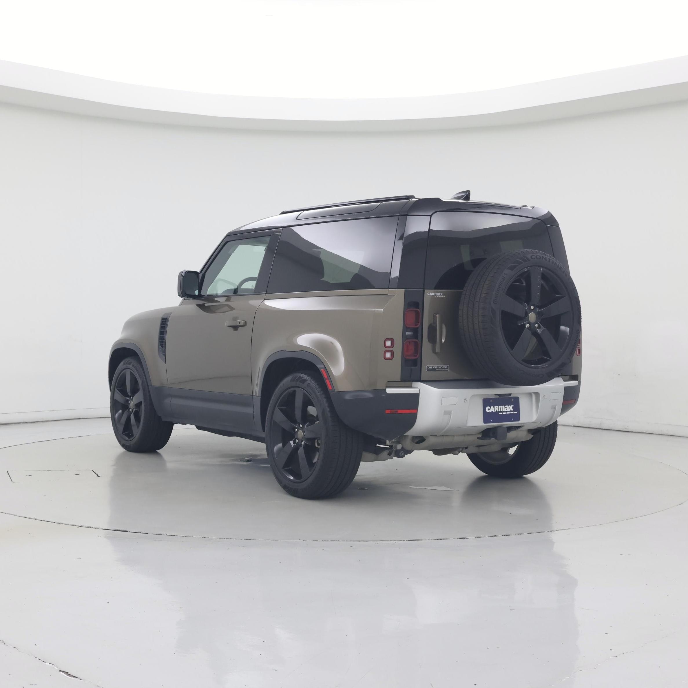 Thumbnail: 2021 Land Rover Defender - 2