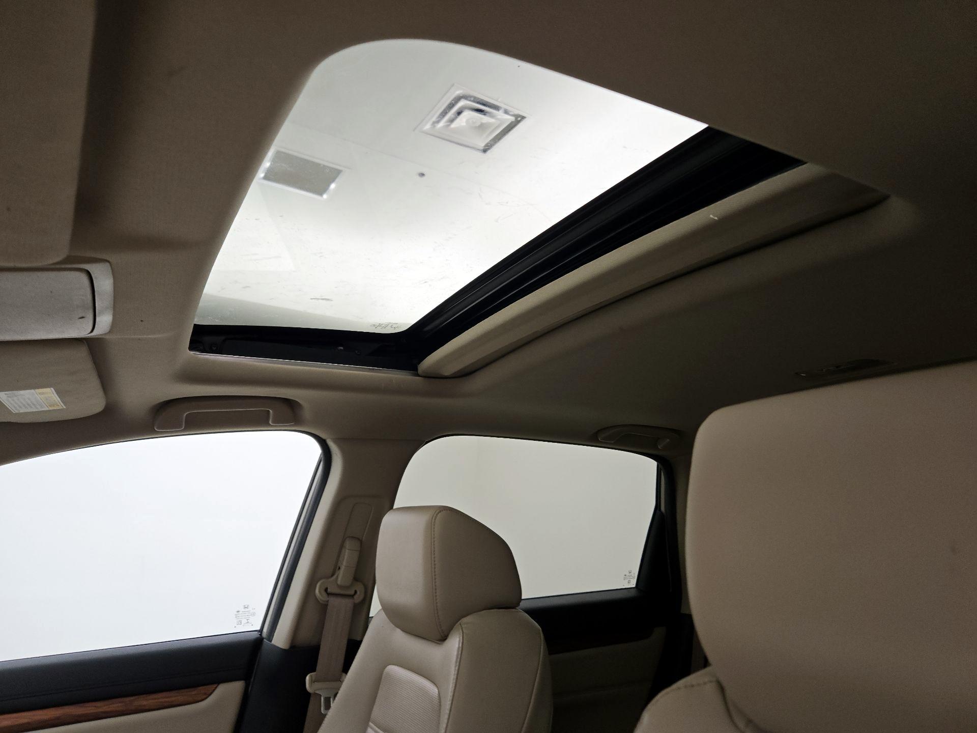 Thumbnail: 2019 Honda CR-V - 19