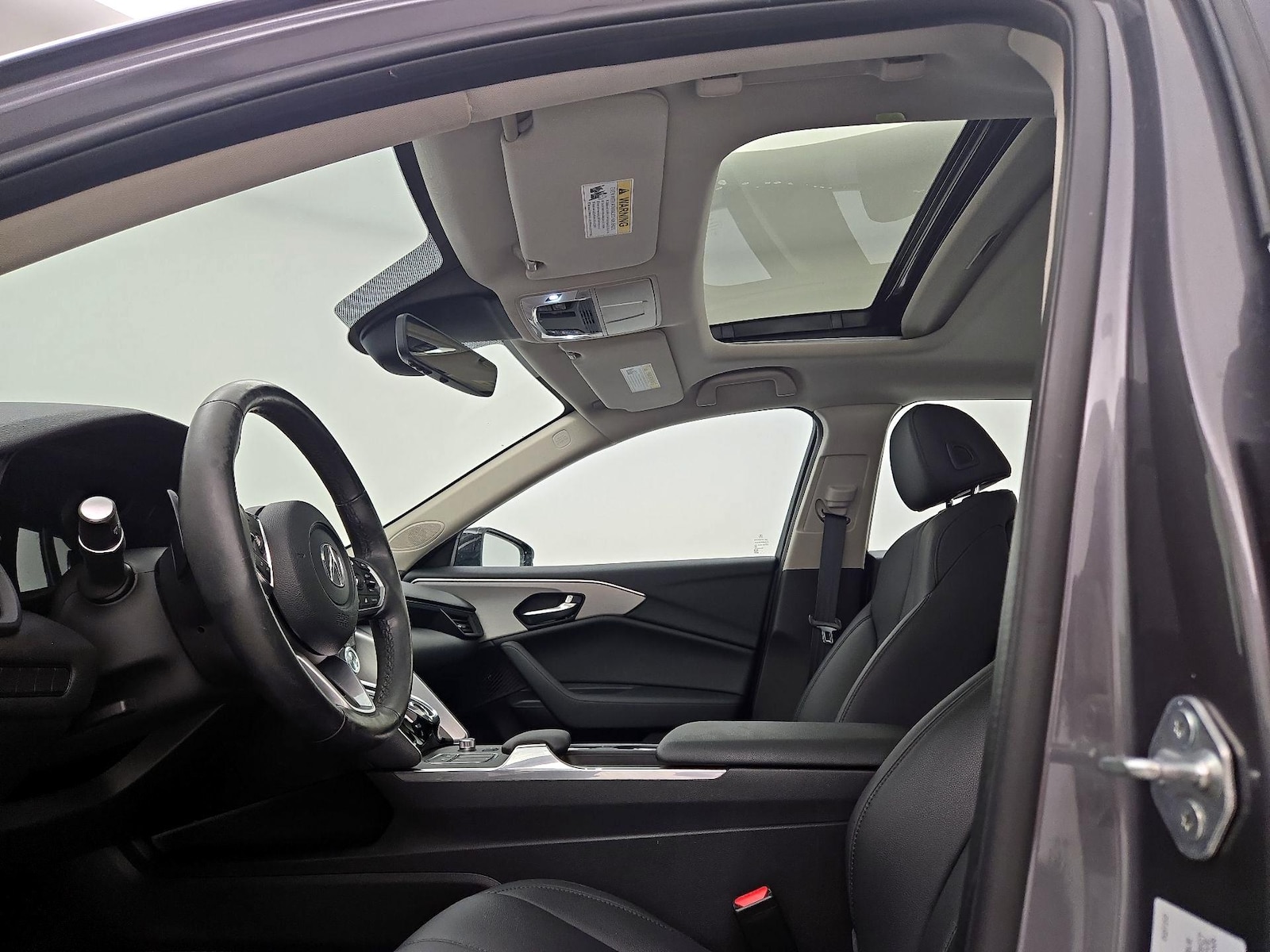 Sunroof(s) & Overhead Airbags