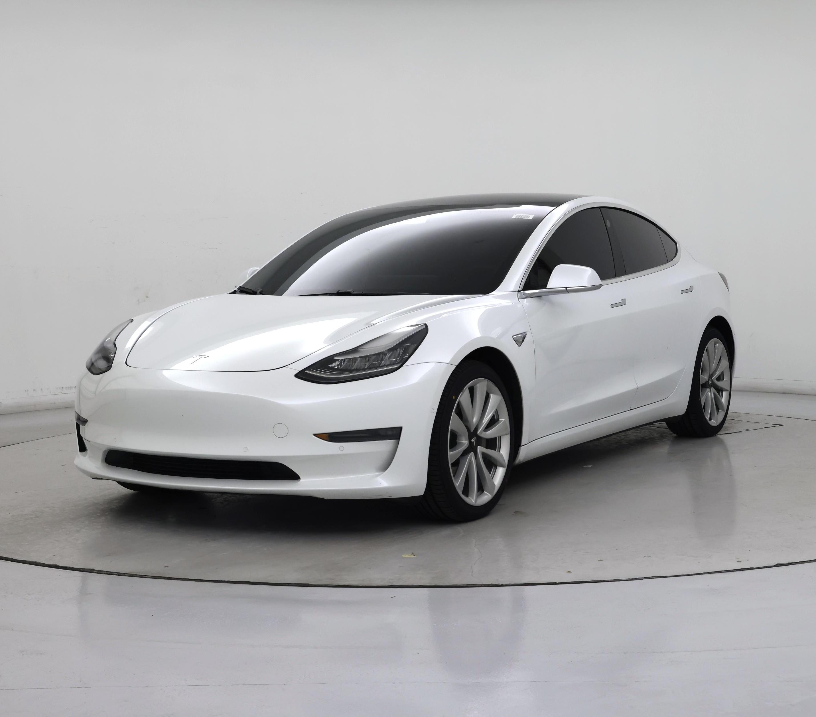 Thumbnail: 2020 Tesla Model 3 - 4