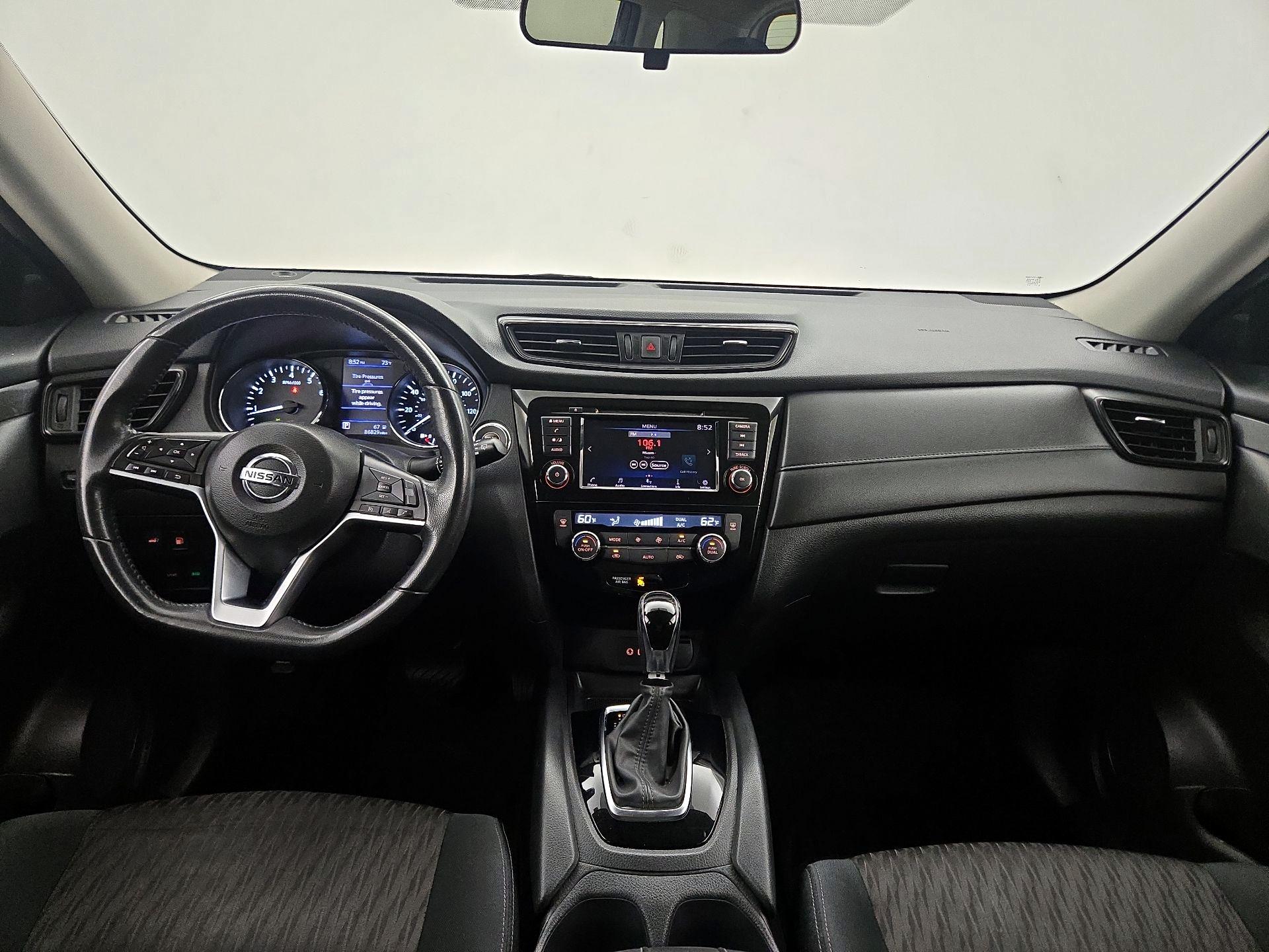 Thumbnail: 2018 Nissan Rogue - 9