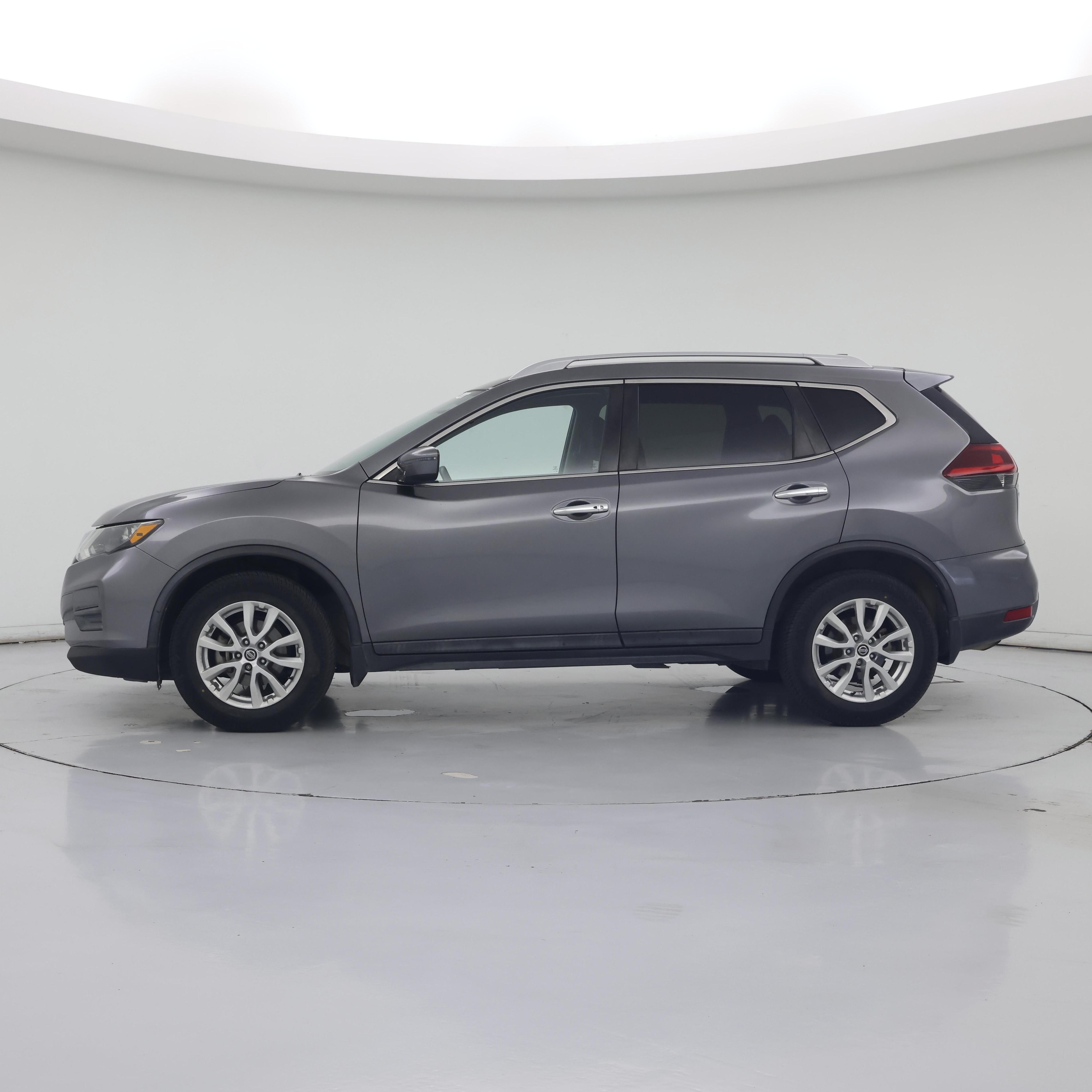 Thumbnail: 2018 Nissan Rogue - 3