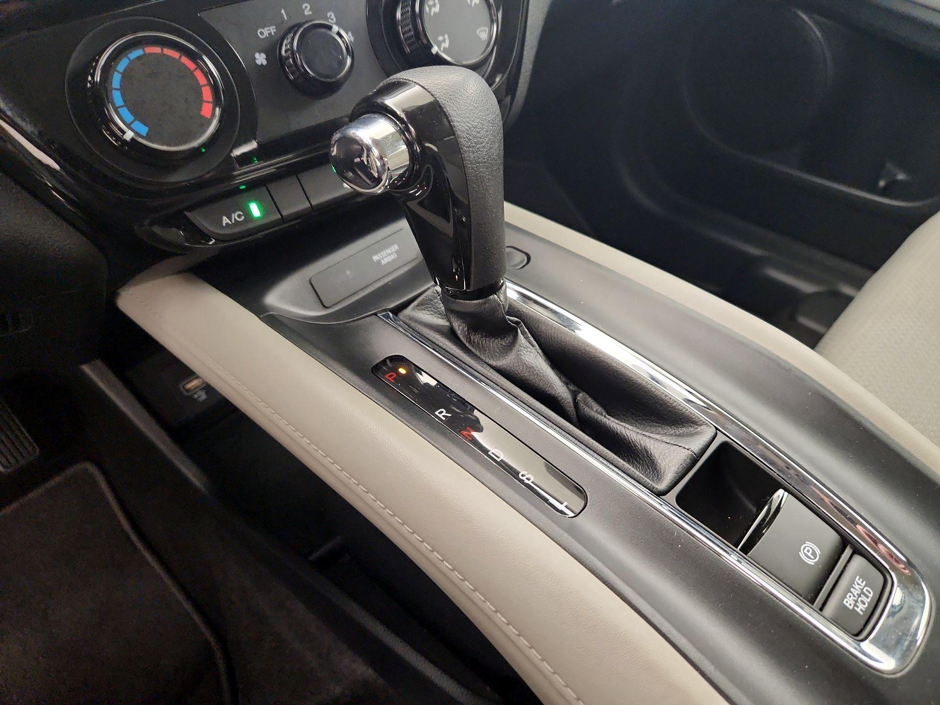 Thumbnail: 2022 Honda HR-V - 15