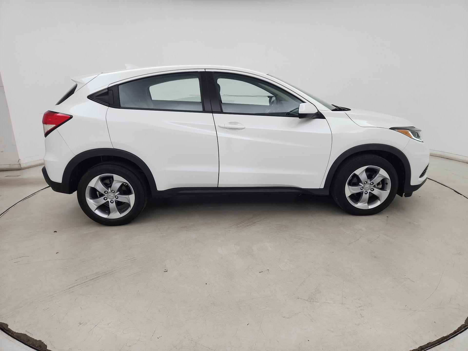 Thumbnail: 2022 Honda HR-V - 4