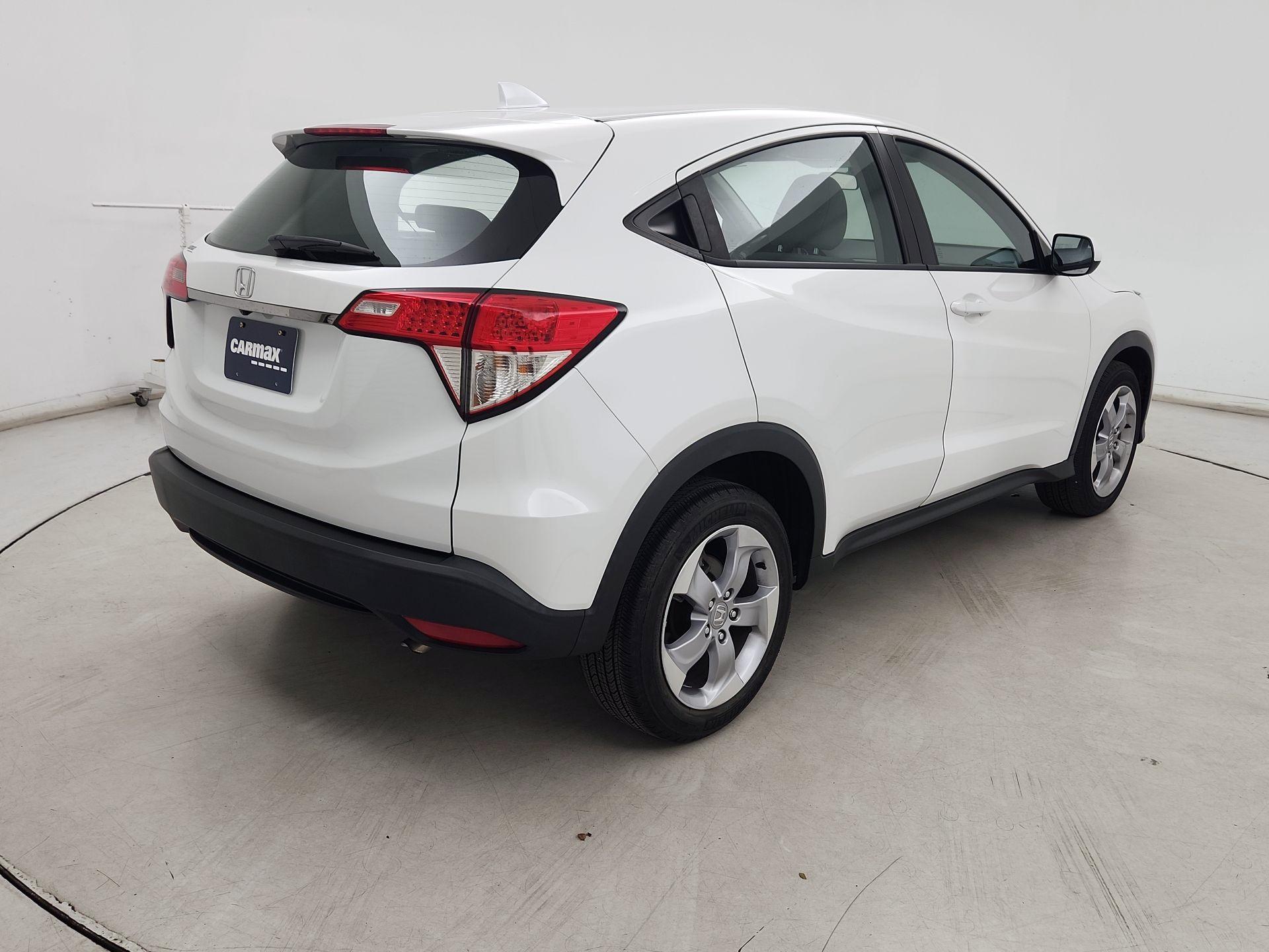 Thumbnail: 2022 Honda HR-V - 5
