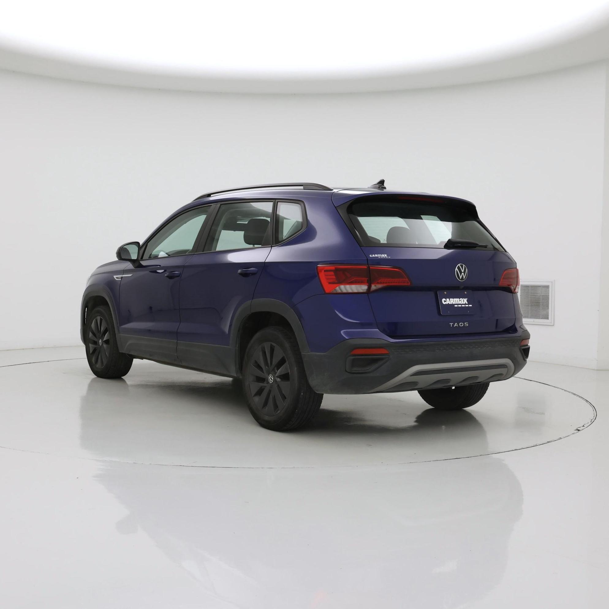 Thumbnail: 2022 Volkswagen Taos - 2