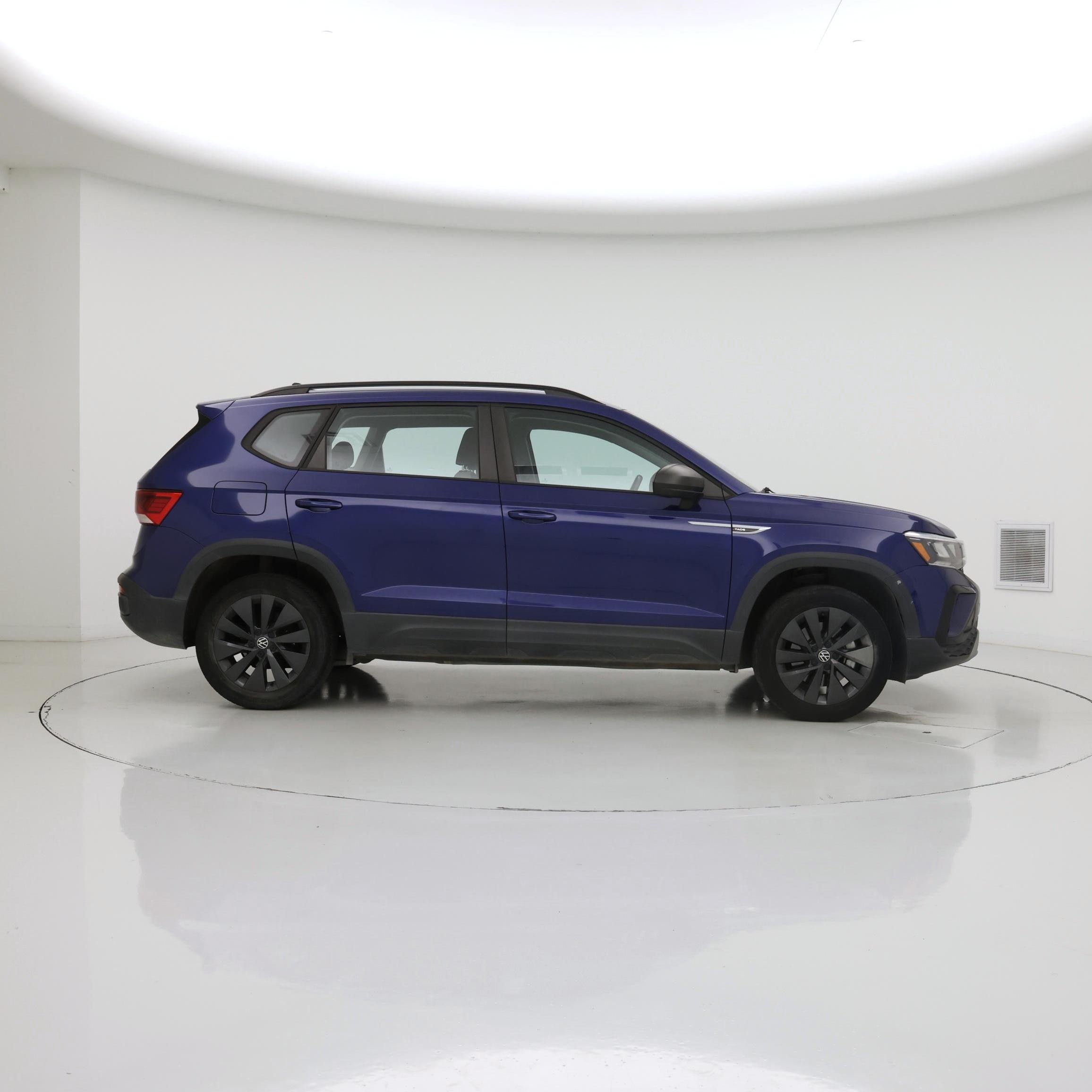 Thumbnail: 2022 Volkswagen Taos - 7