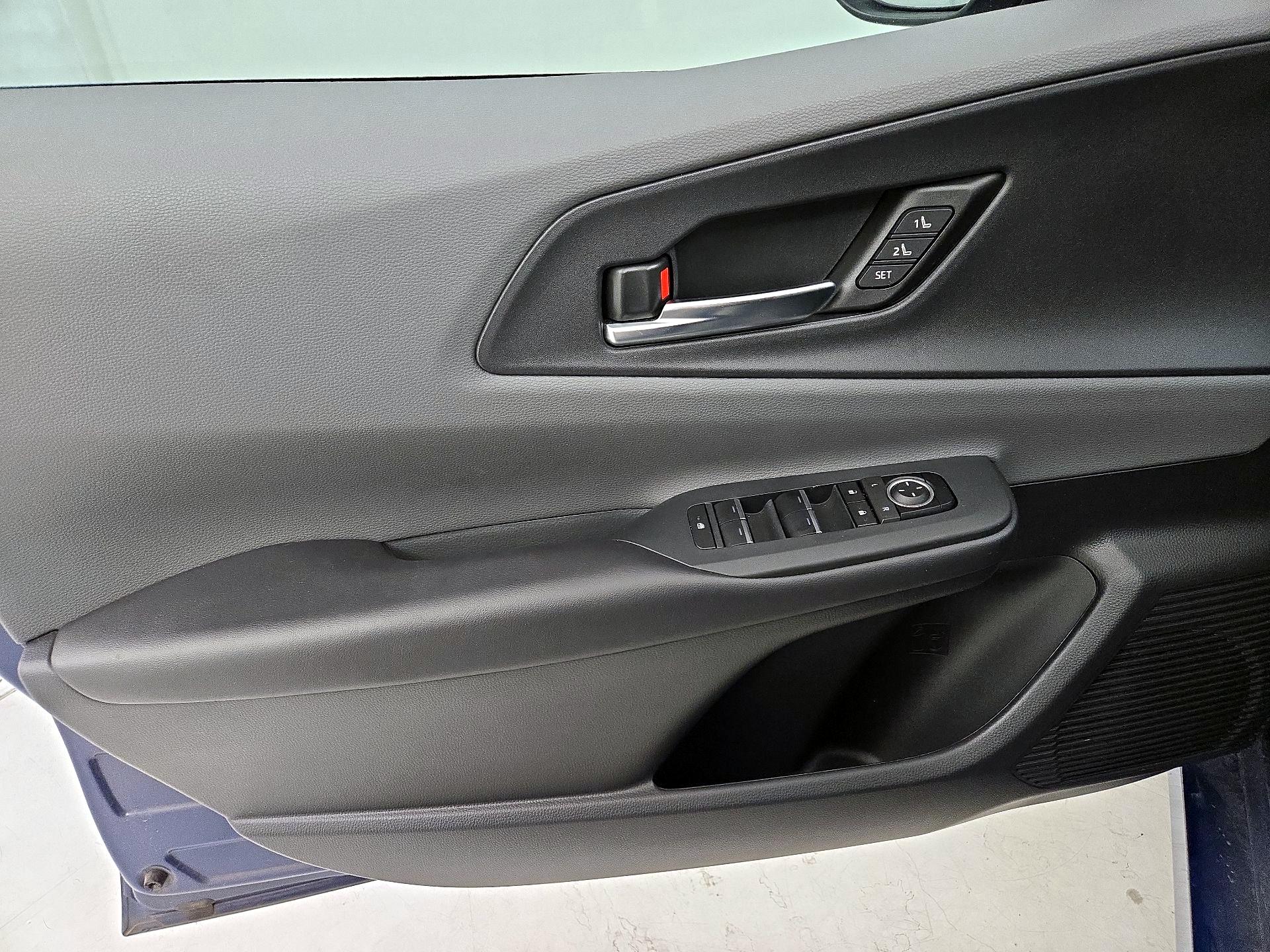 Thumbnail: 2024 Toyota Prius - 12