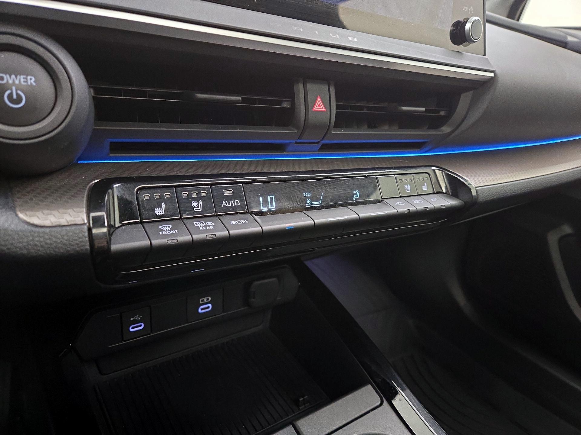 Thumbnail: 2024 Toyota Prius - 16