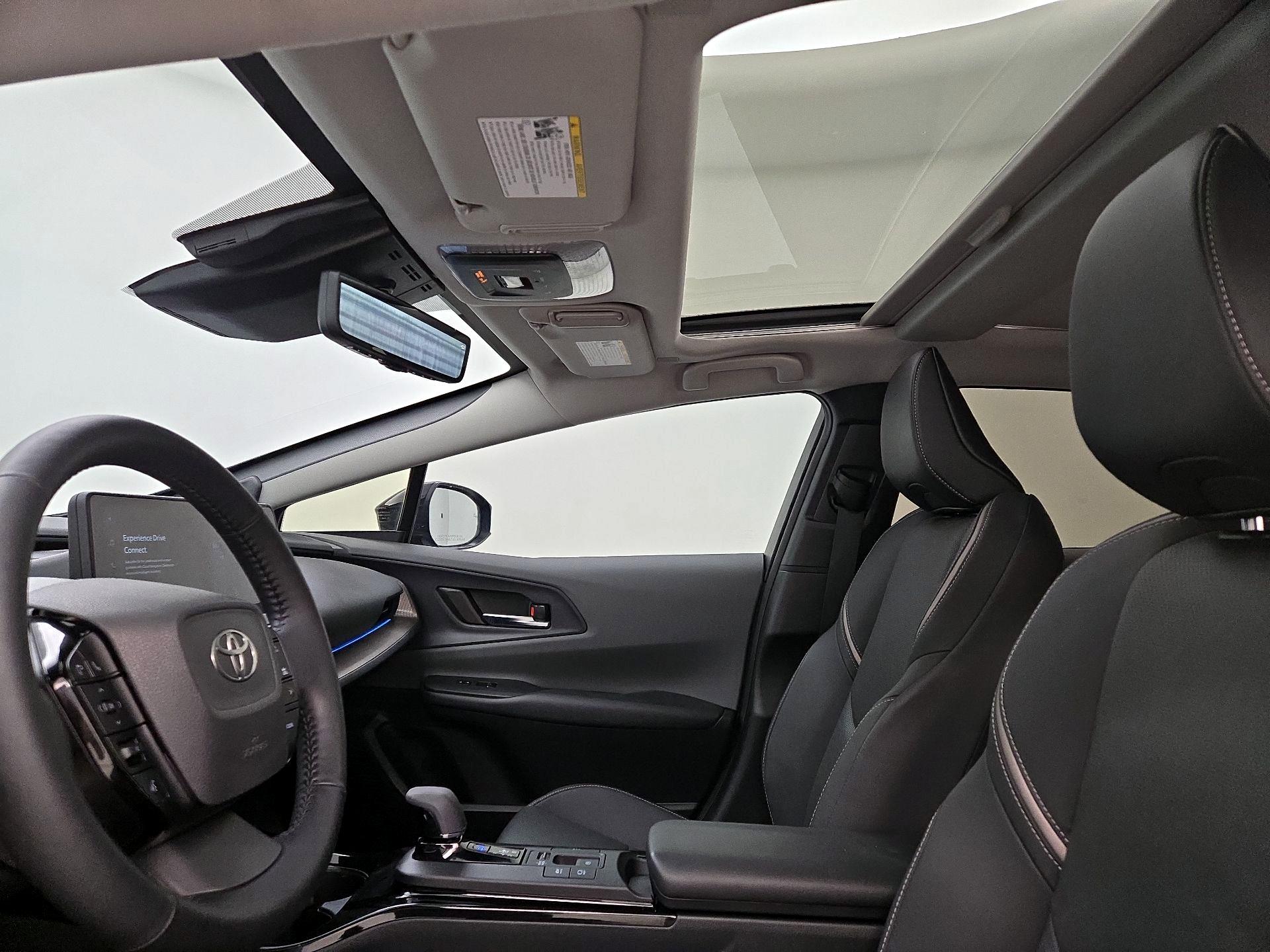 Thumbnail: 2024 Toyota Prius - 19