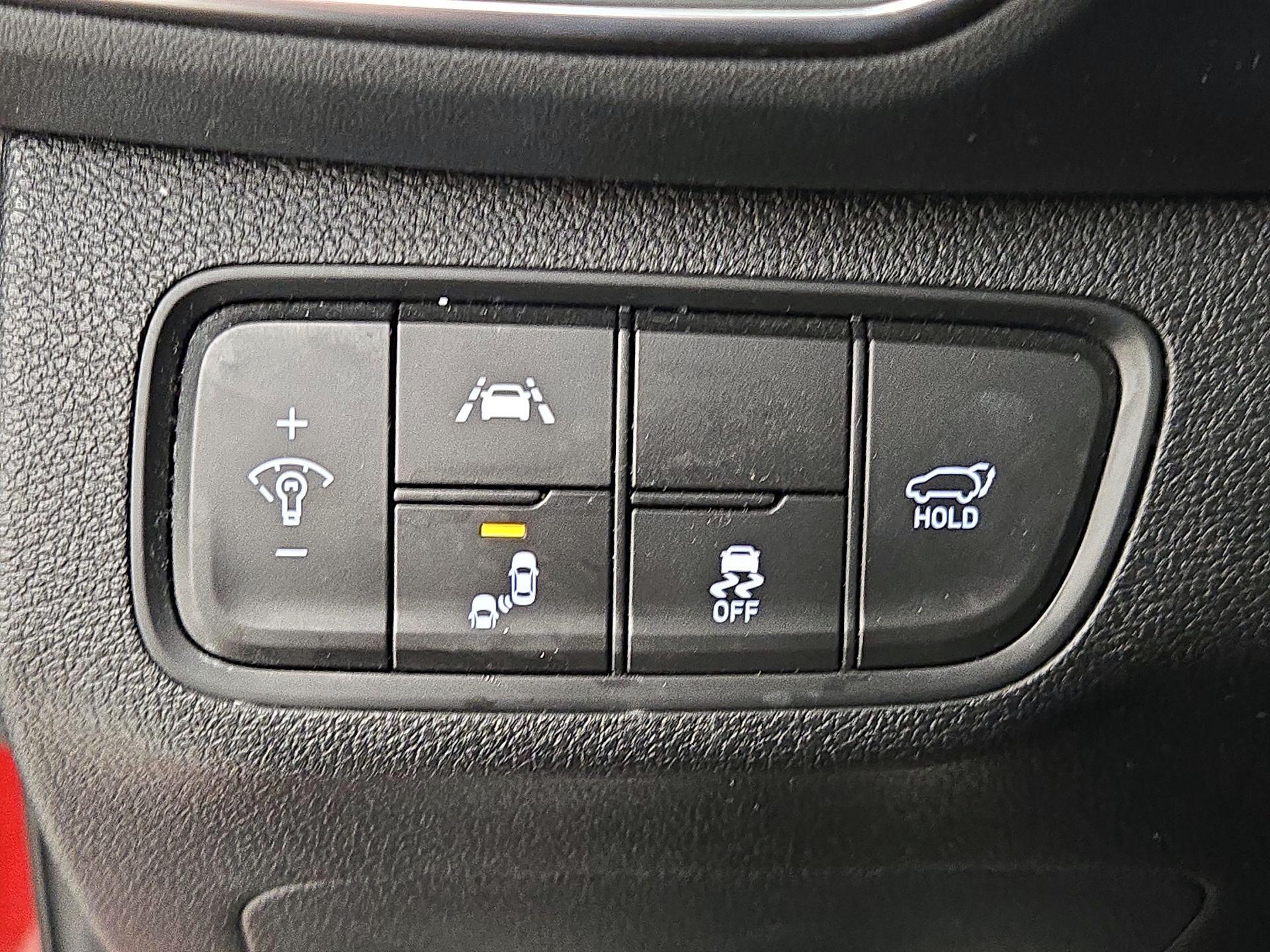 Thumbnail: 2019 Hyundai Santa Fe - 13