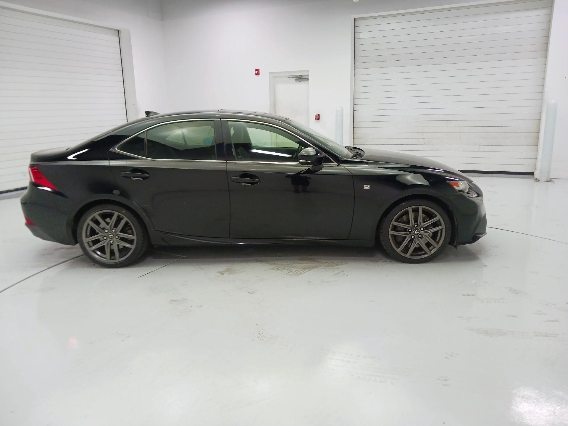 Thumbnail: 2014 Lexus IS - 4