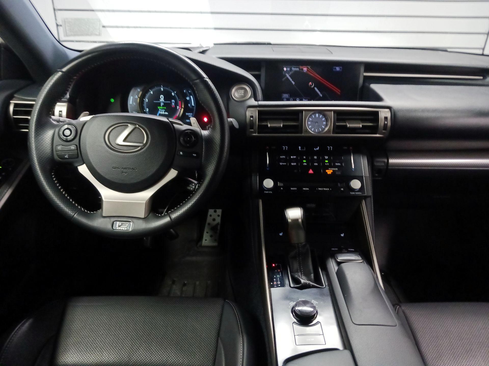 Thumbnail: 2014 Lexus IS - 8