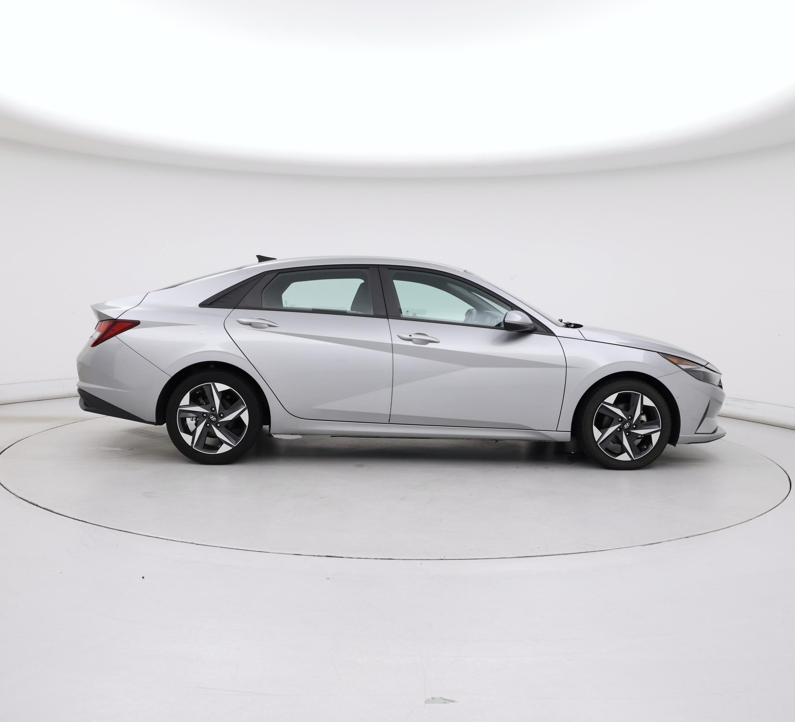 Thumbnail: 2023 Hyundai Elantra - 7
