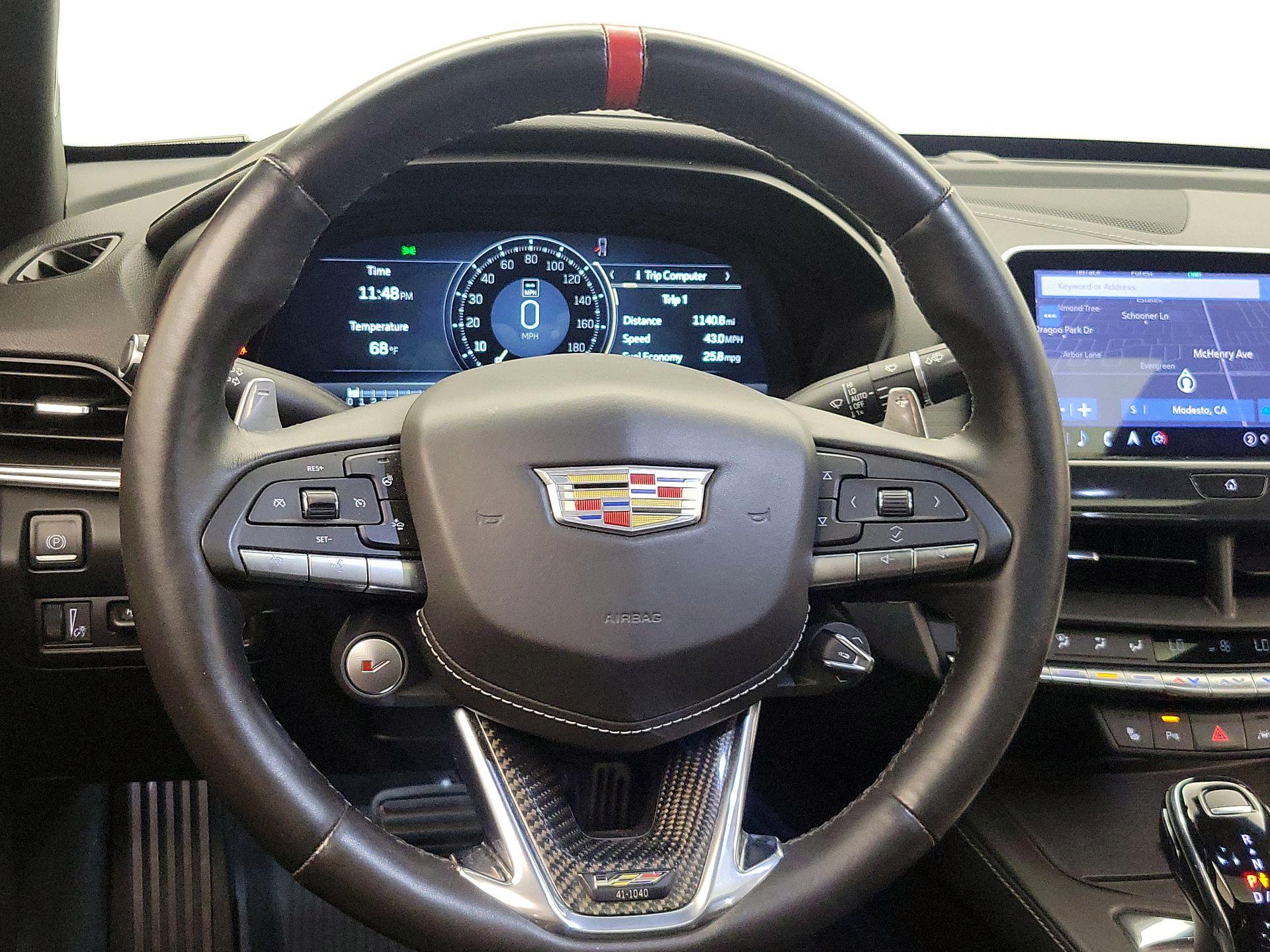 Thumbnail: 2022 Cadillac CT4 - 10