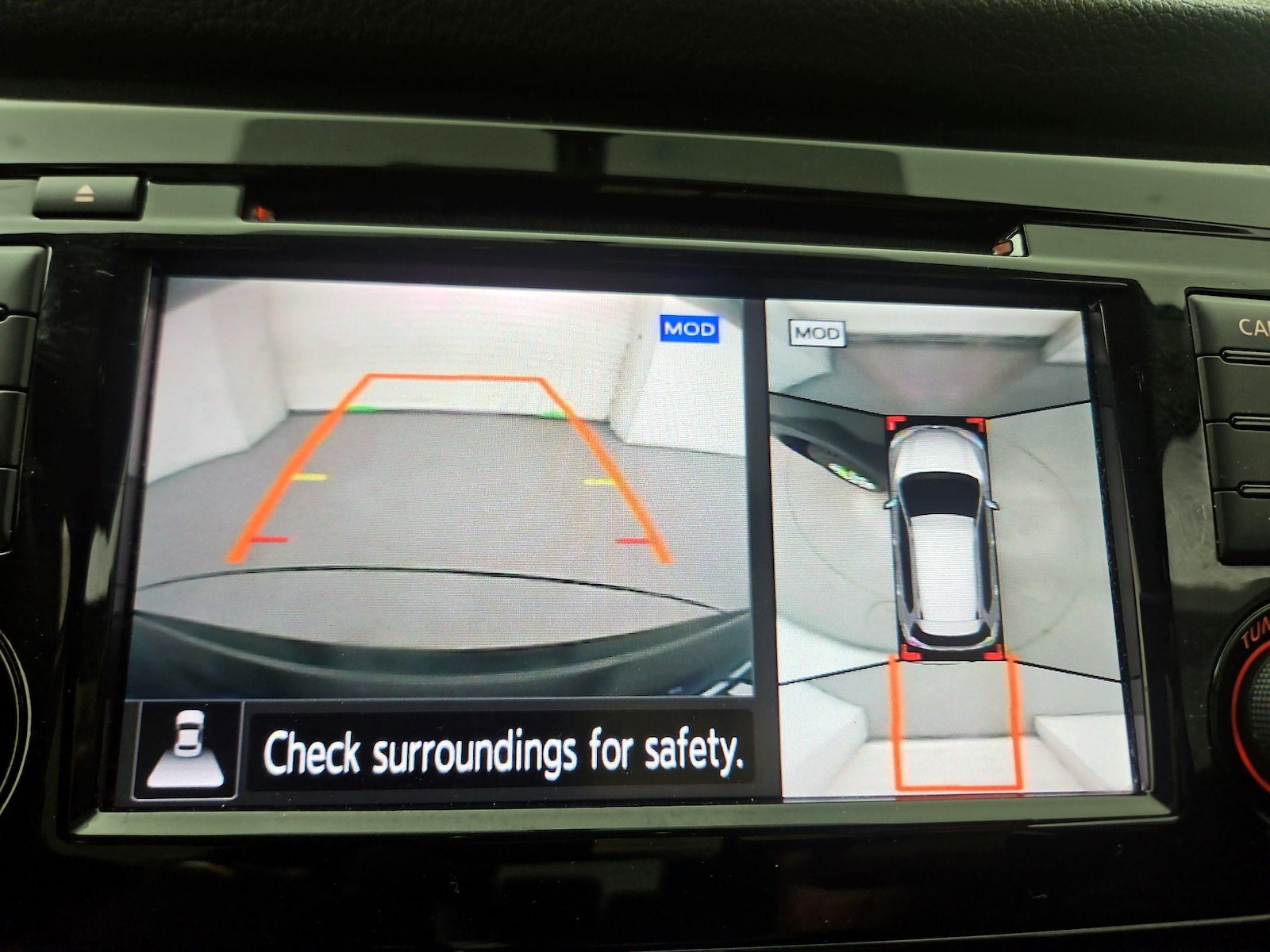 2018 Nissan Rogue SV - Photo 16