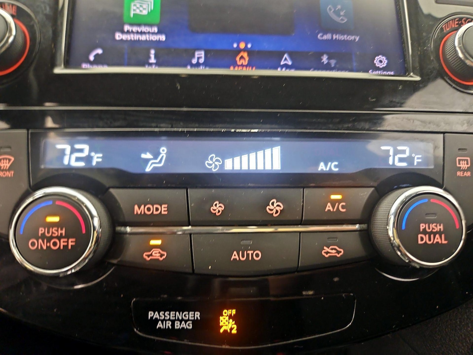 2018 Nissan Rogue SV - Photo 18