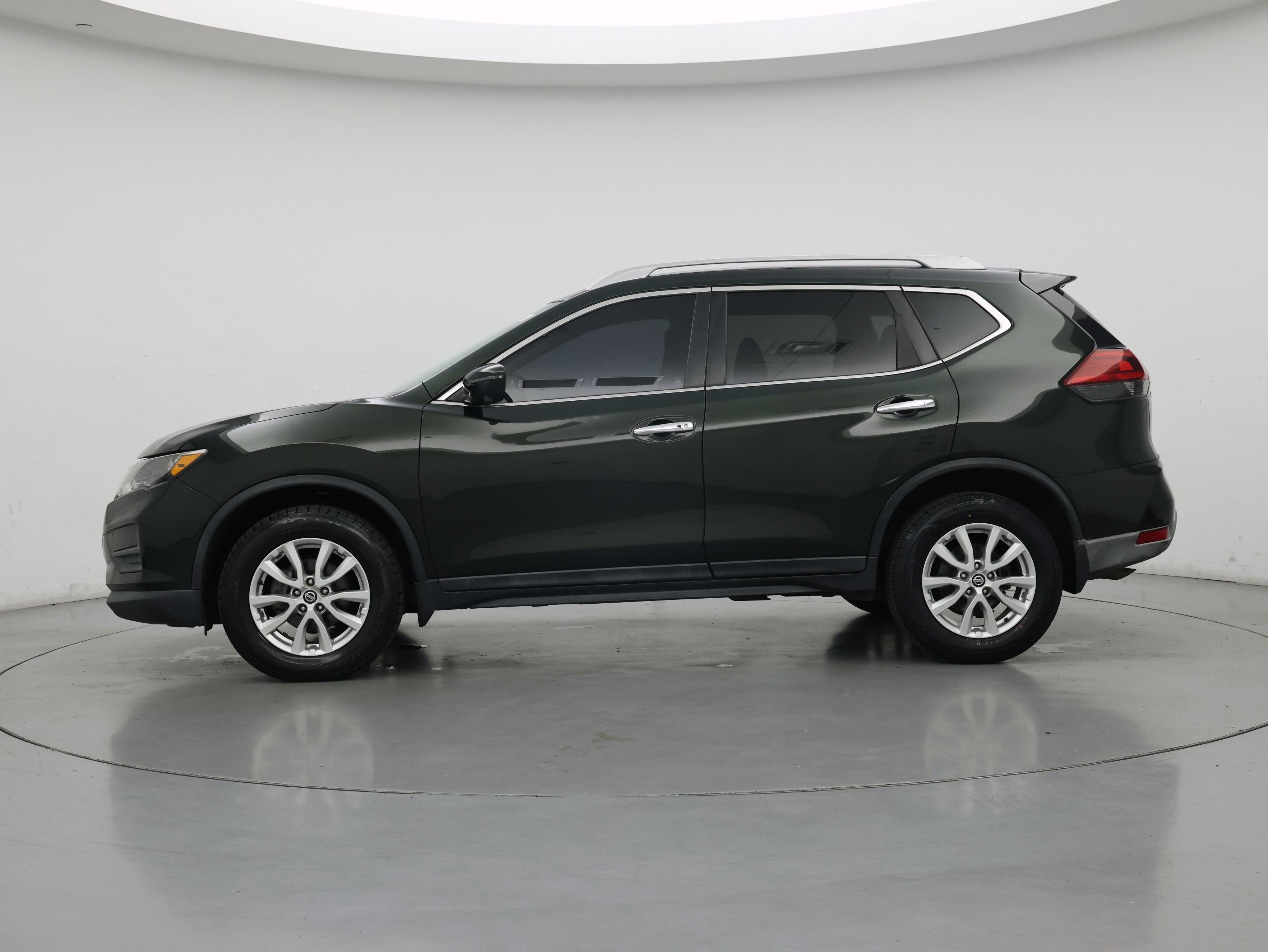 Thumbnail: 2018 Nissan Rogue - 3